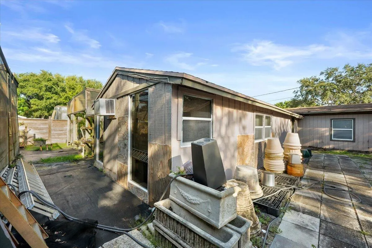 3855 TUCKS Road