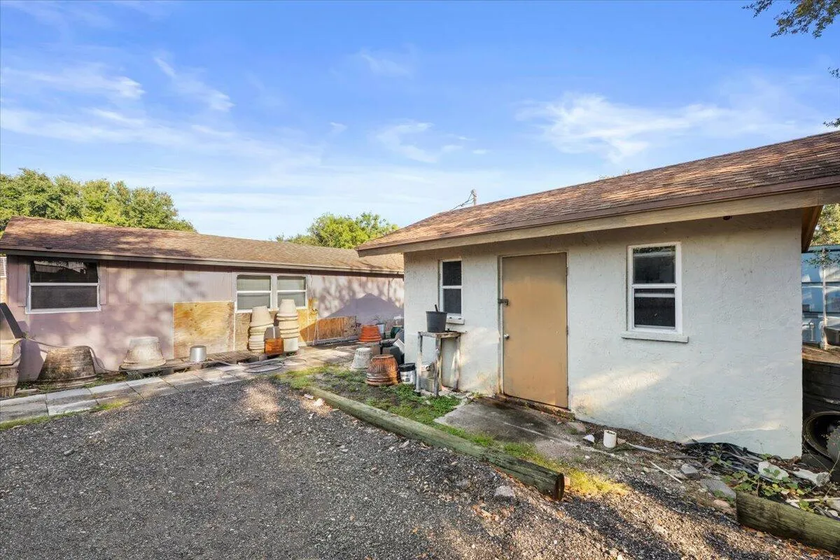 3855 TUCKS Road