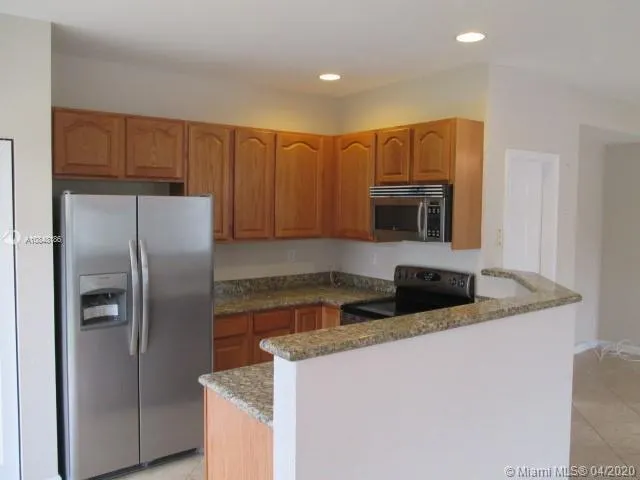 3041 Laurel Ridge Circle