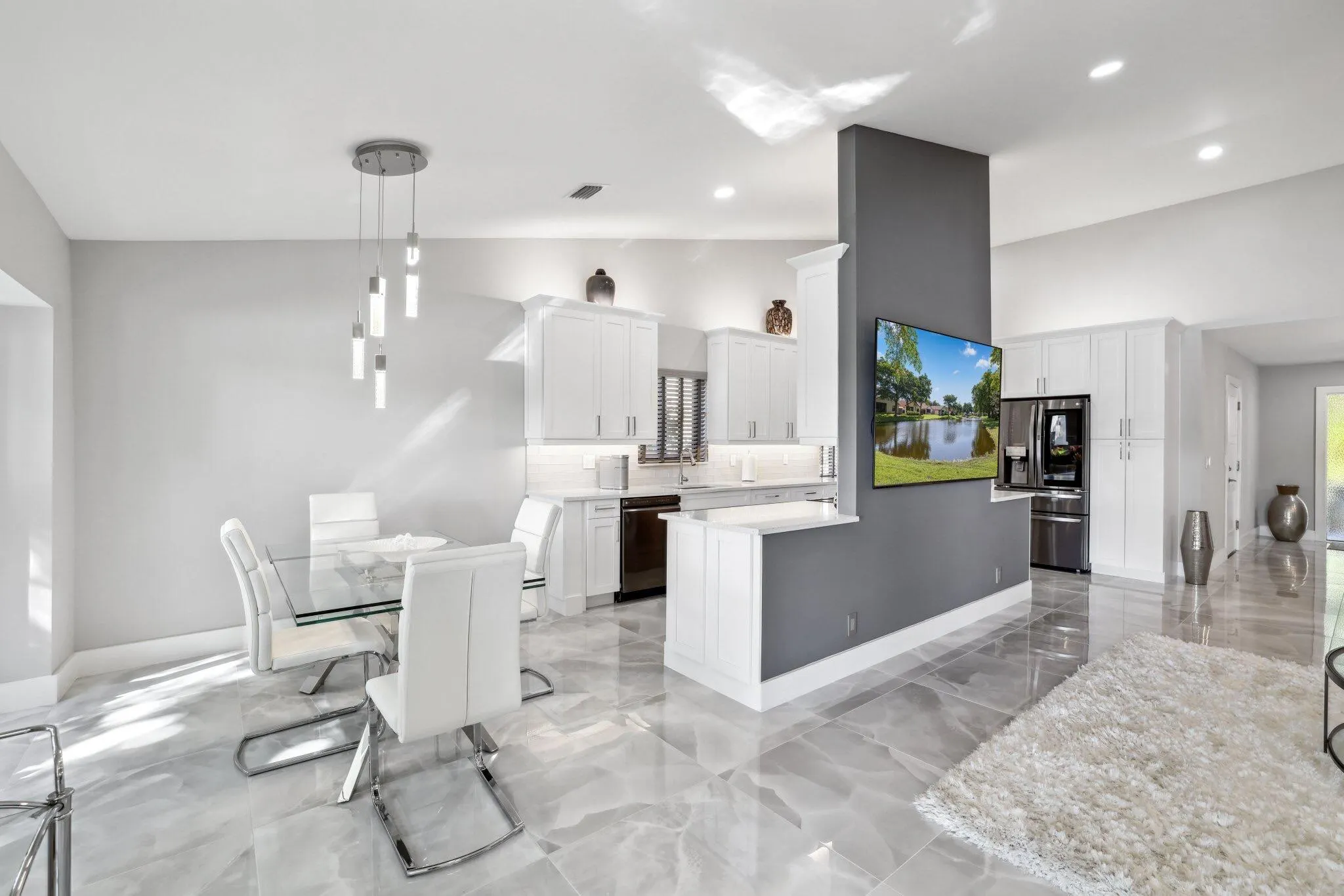 4847 BOXWOOD Circle