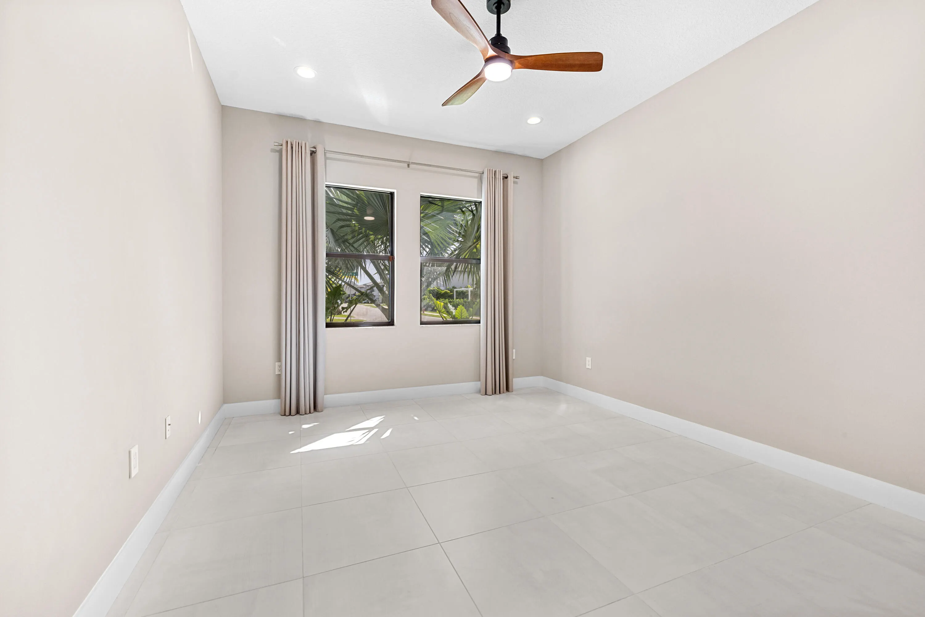 20027 Hirono Lane