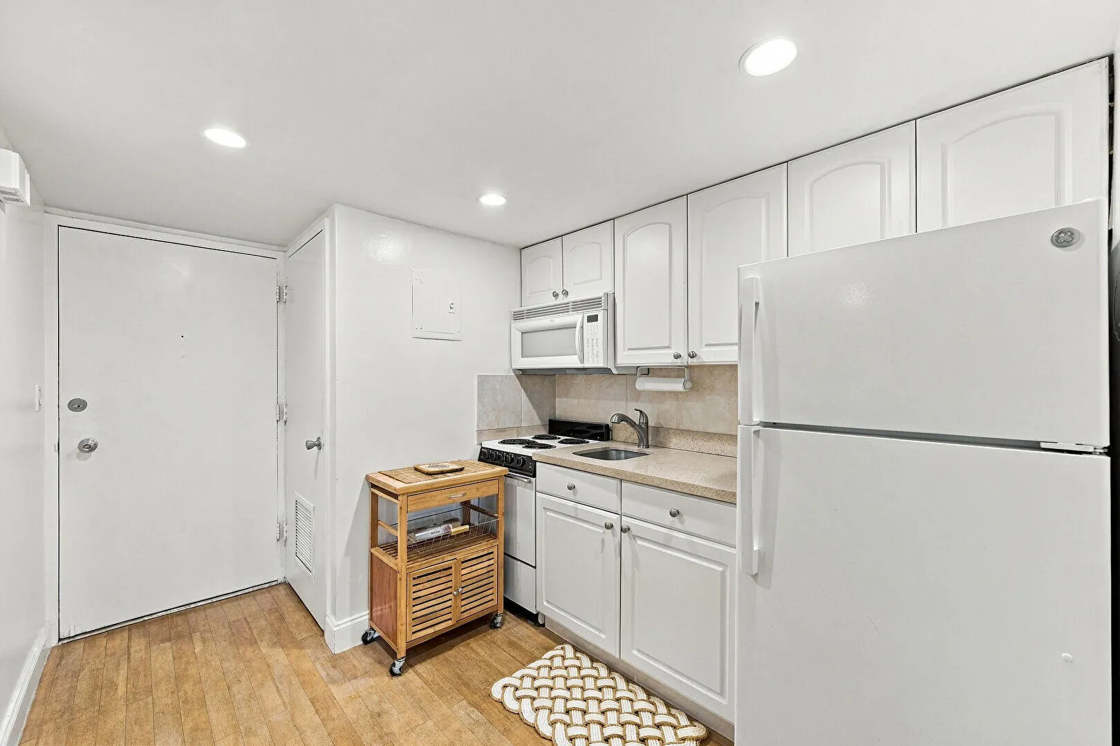 3000 E Sunrise Boulevard #2H