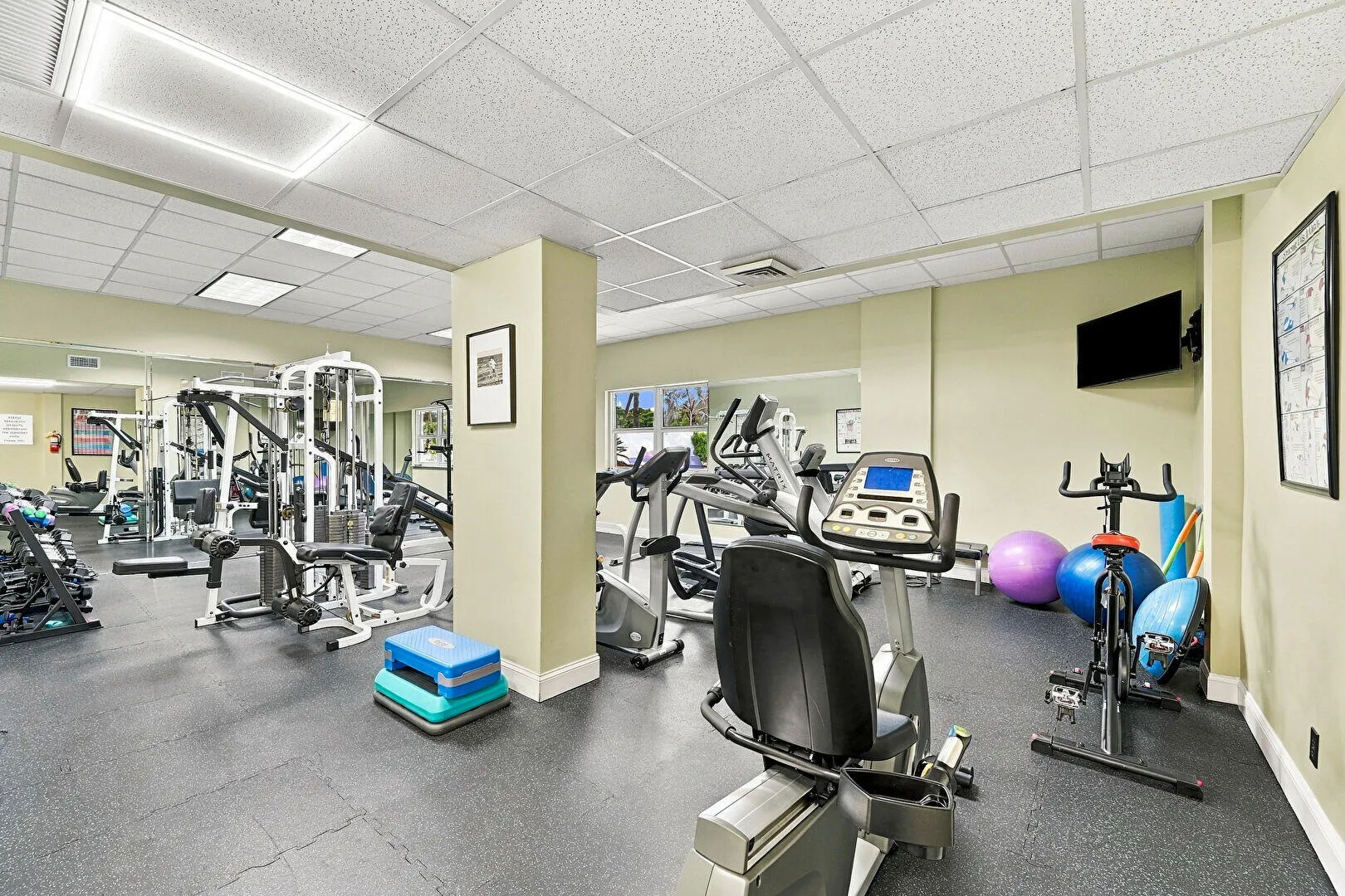 3000 E Sunrise Boulevard #2H