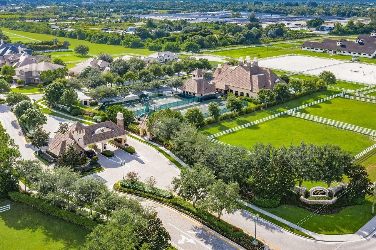 8964 Stone Pier Drive