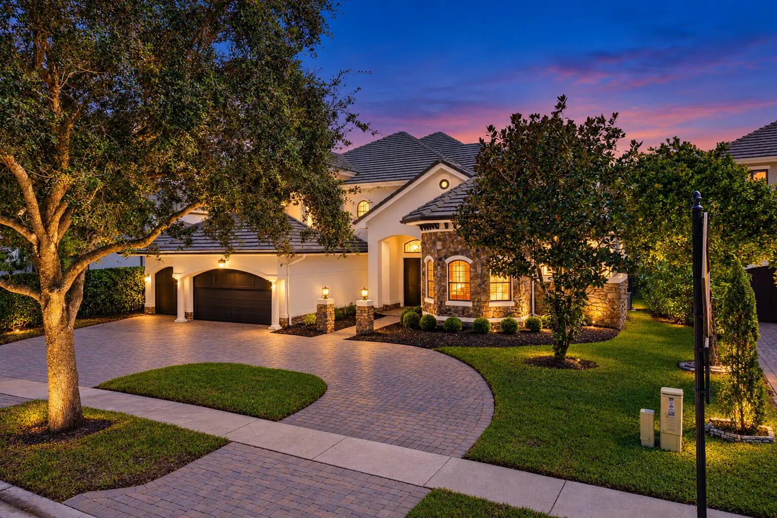 8964 Stone Pier Drive