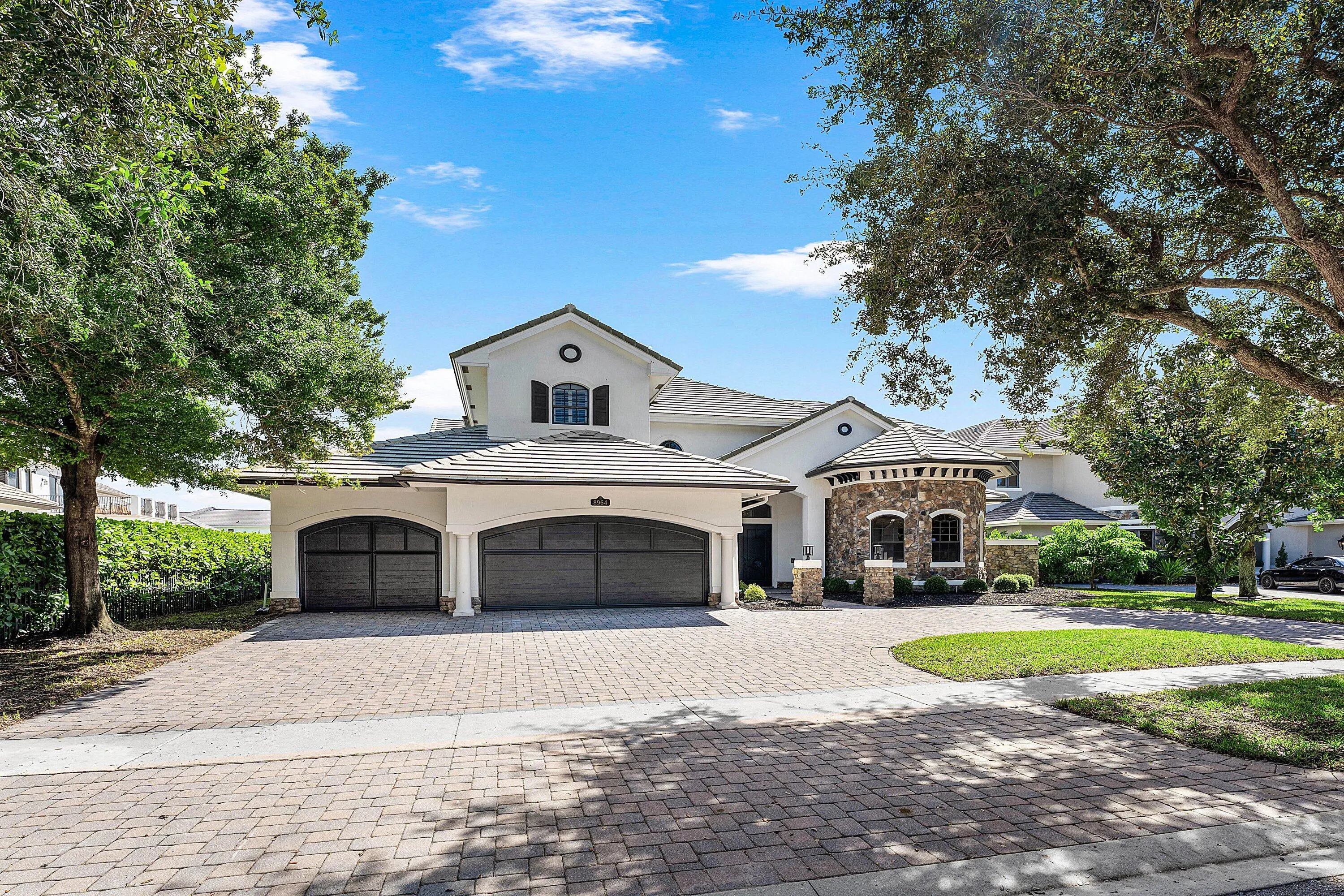 8964 Stone Pier Drive