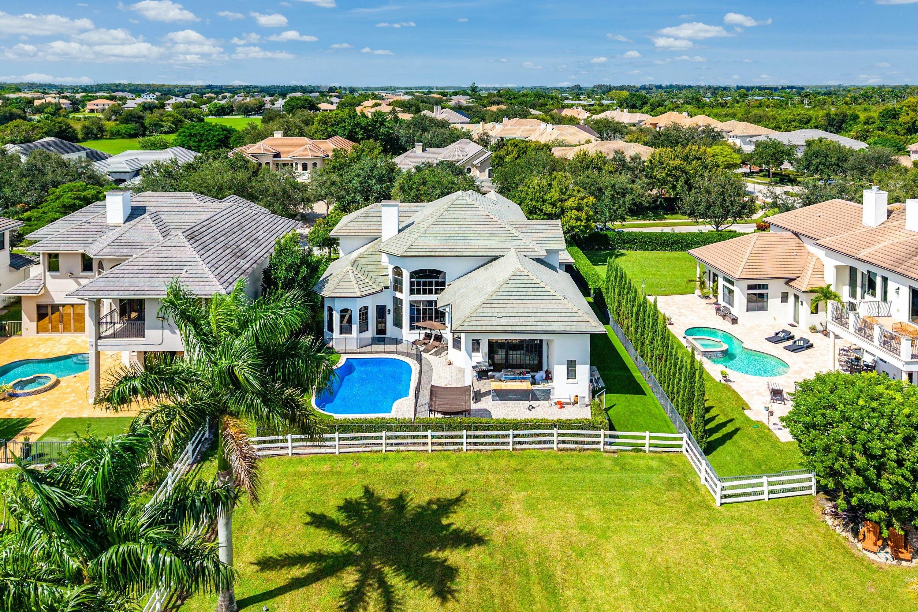 8964 Stone Pier Drive