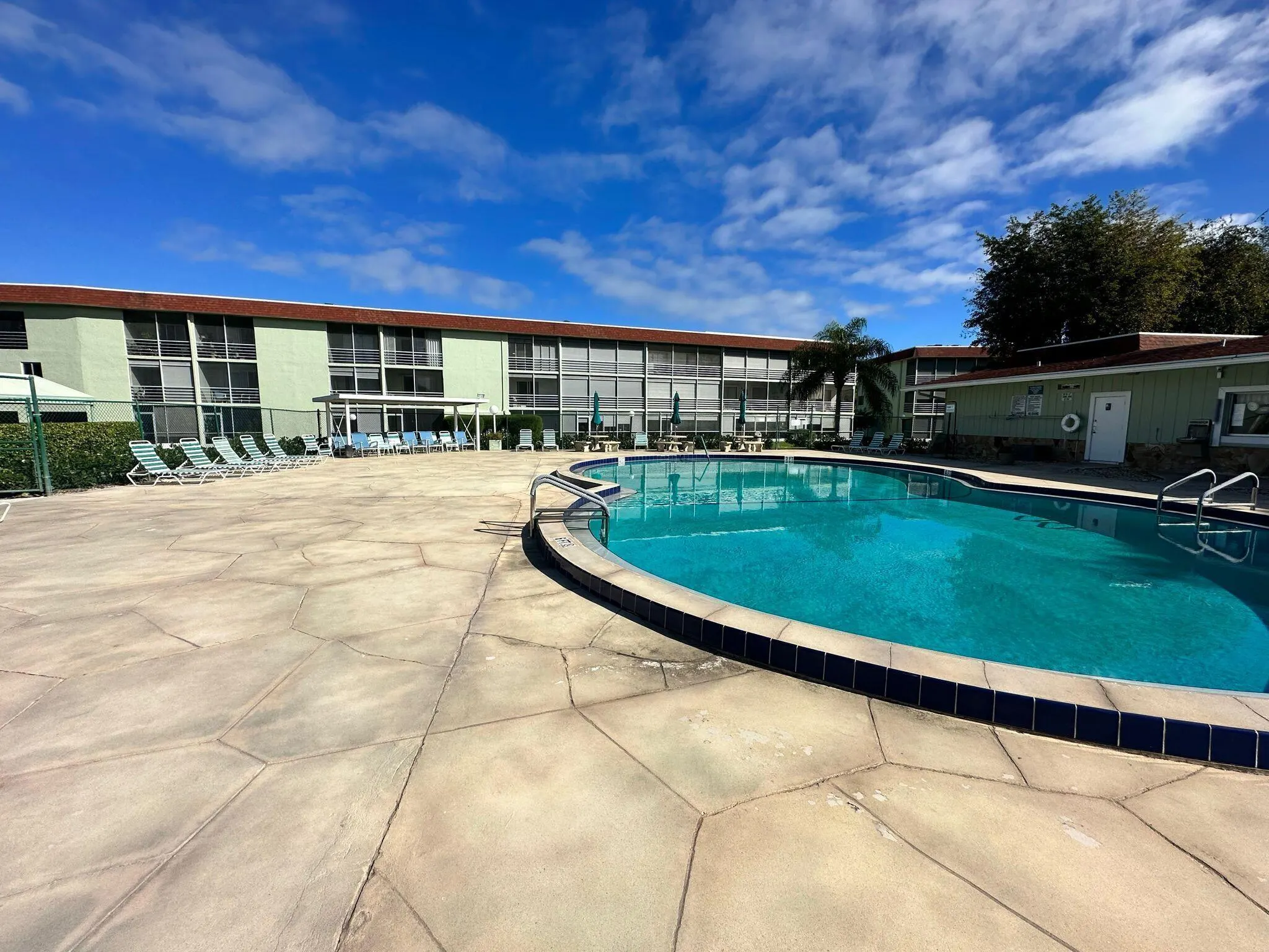3000 SPRINGDALE Boulevard #V110