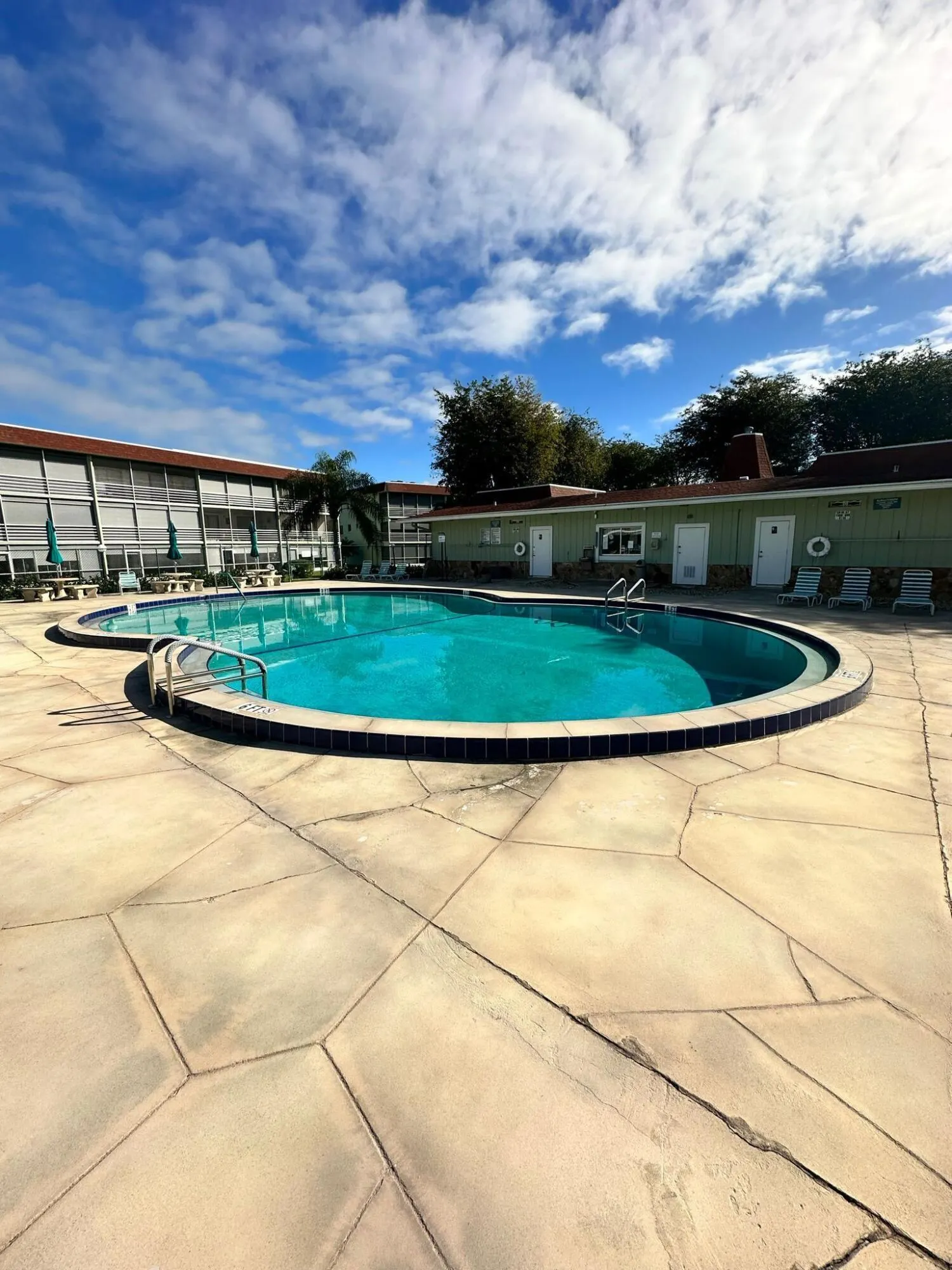 3000 SPRINGDALE Boulevard #V110