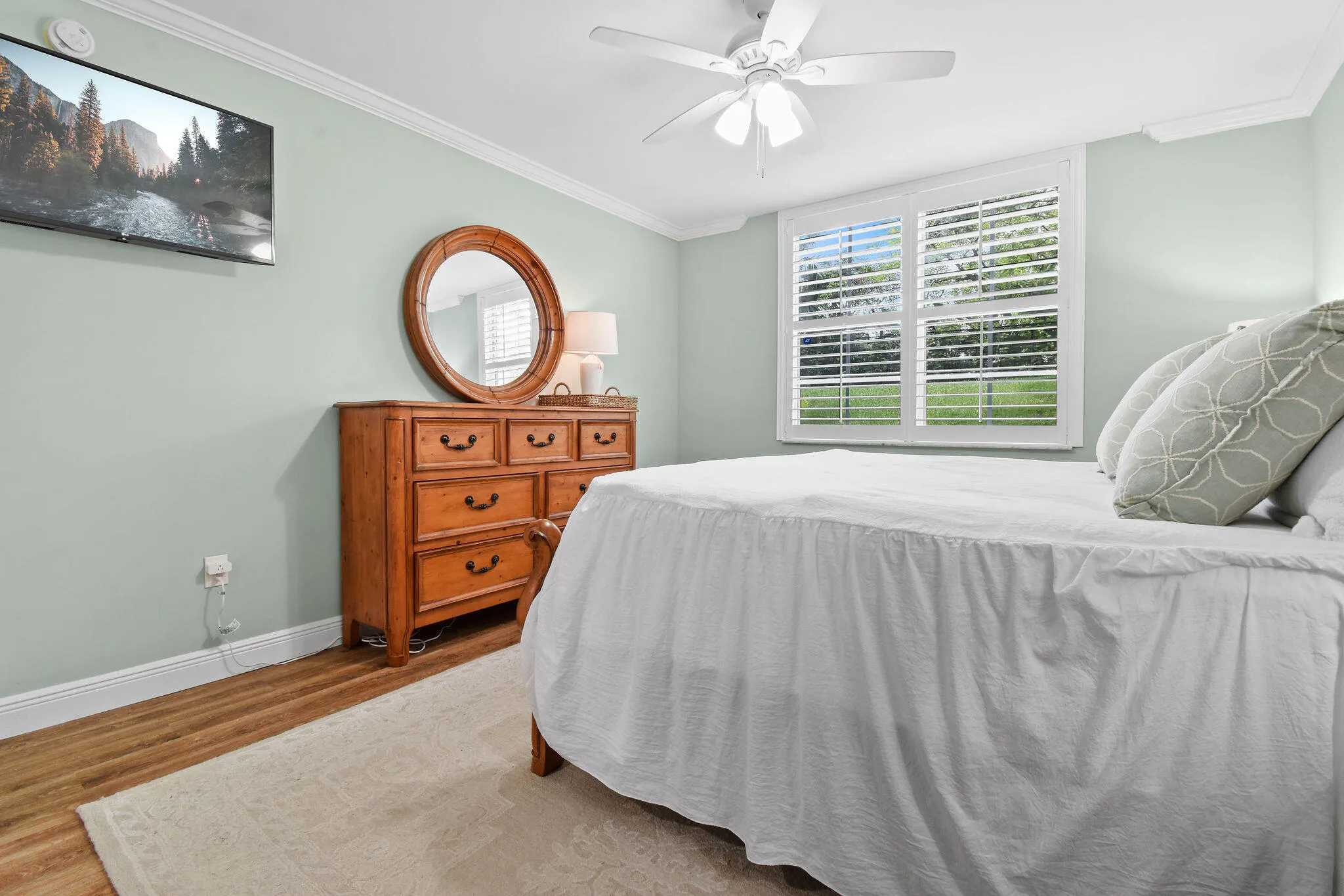 11790 SAINT ANDREWS Place #102