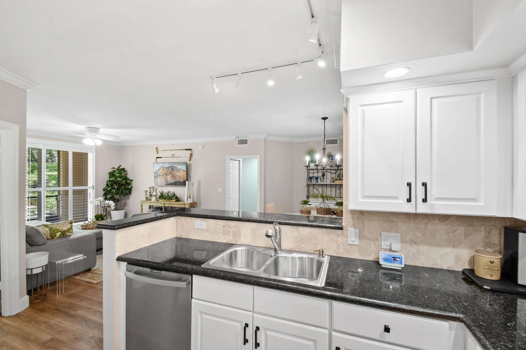 11790 SAINT ANDREWS Place #102