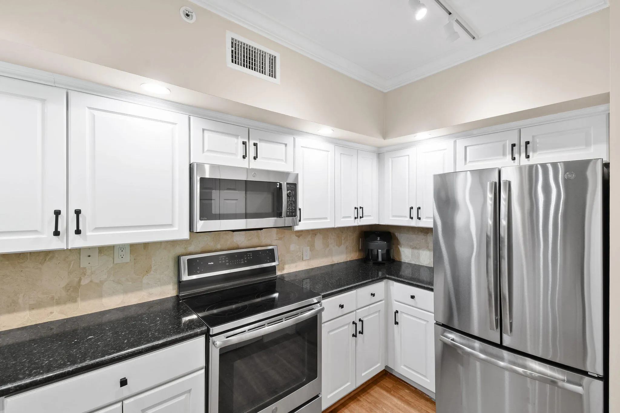 11790 SAINT ANDREWS Place #102