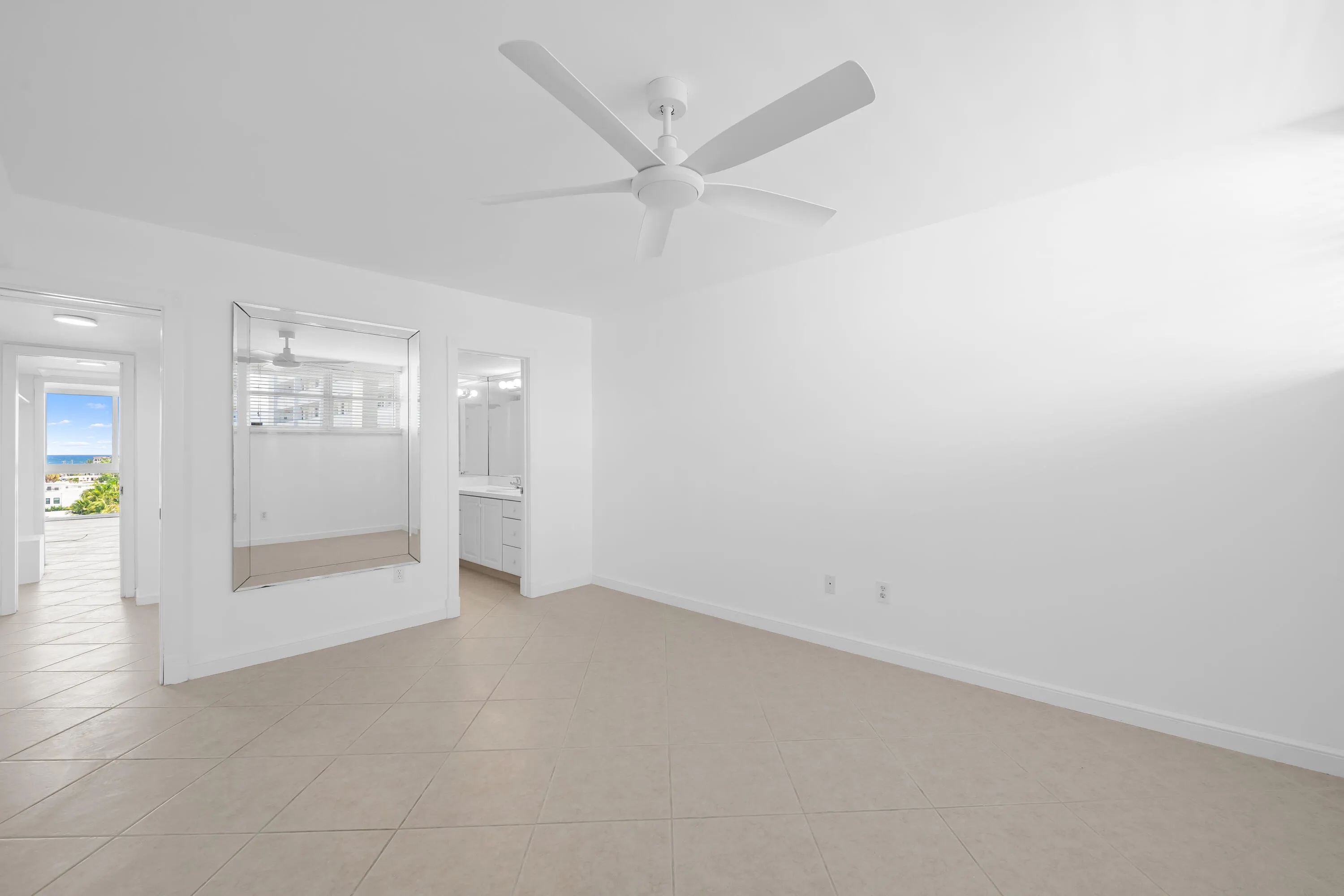 3100 NE 49TH Street #801