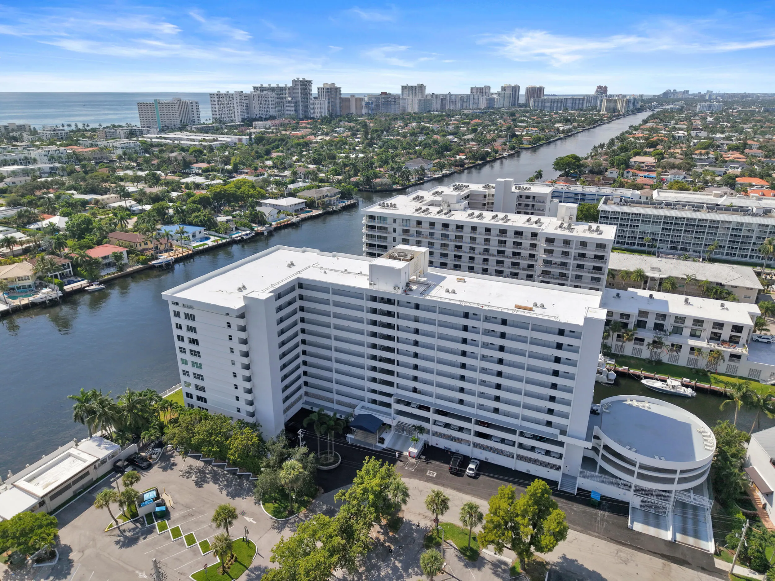 3100 NE 49TH Street #801