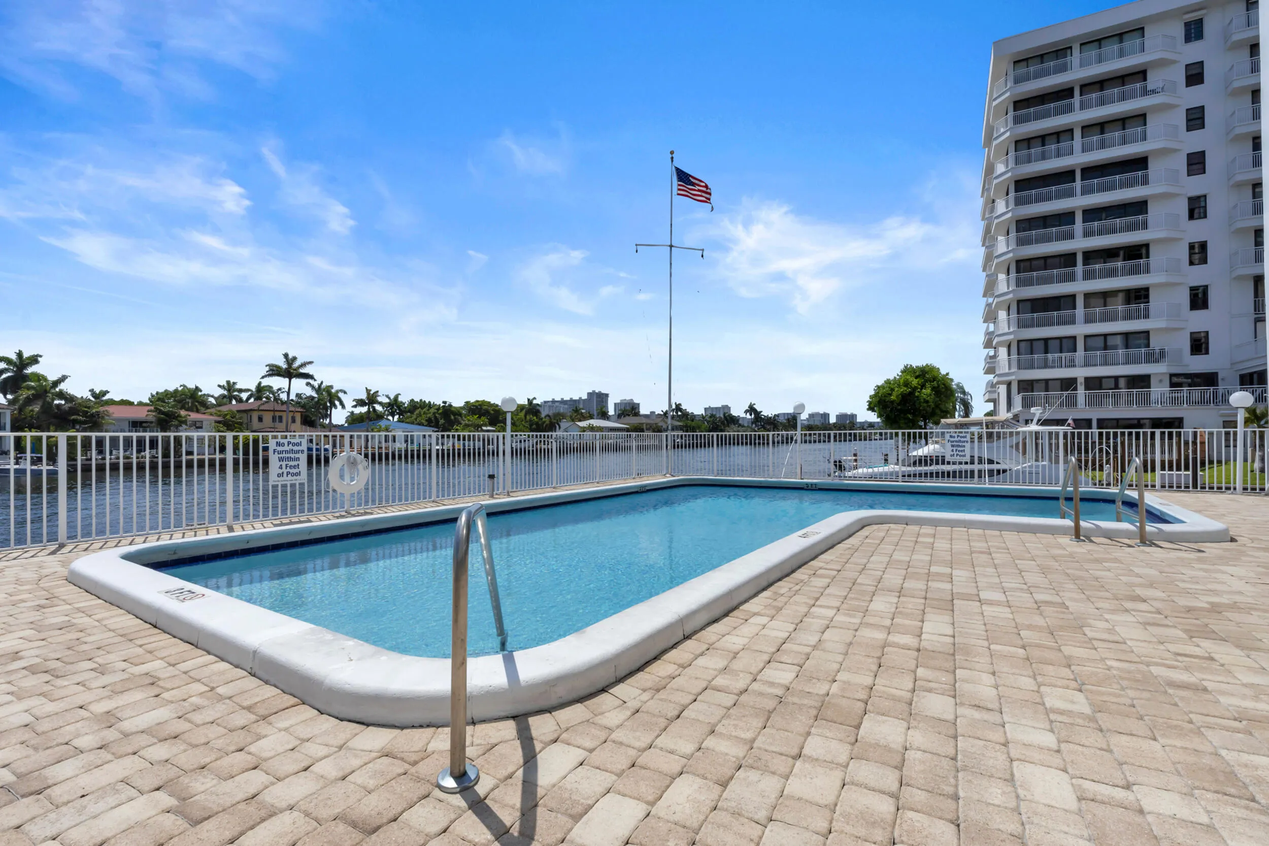 3100 NE 49TH Street #801