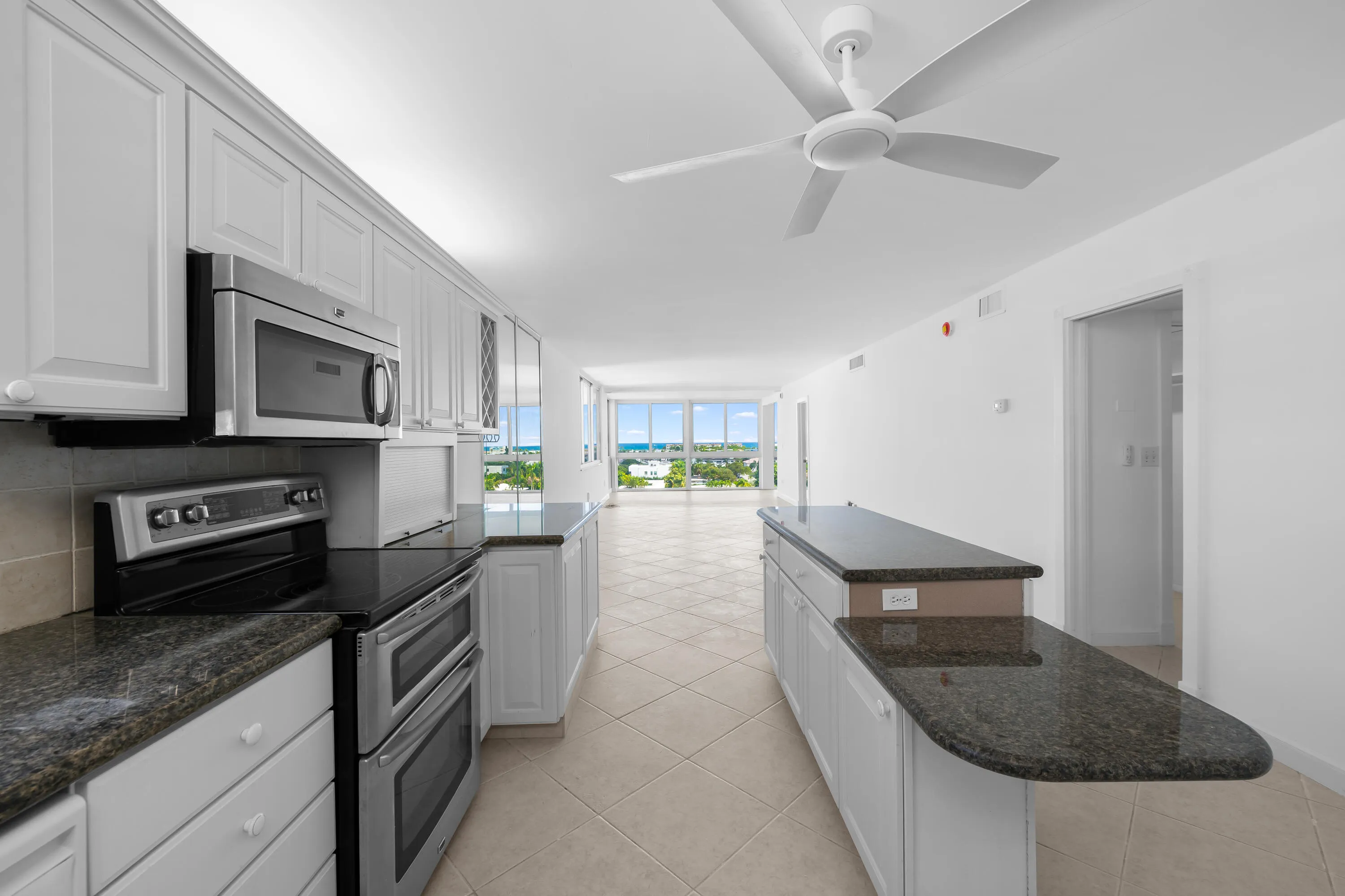 3100 NE 49TH Street #801