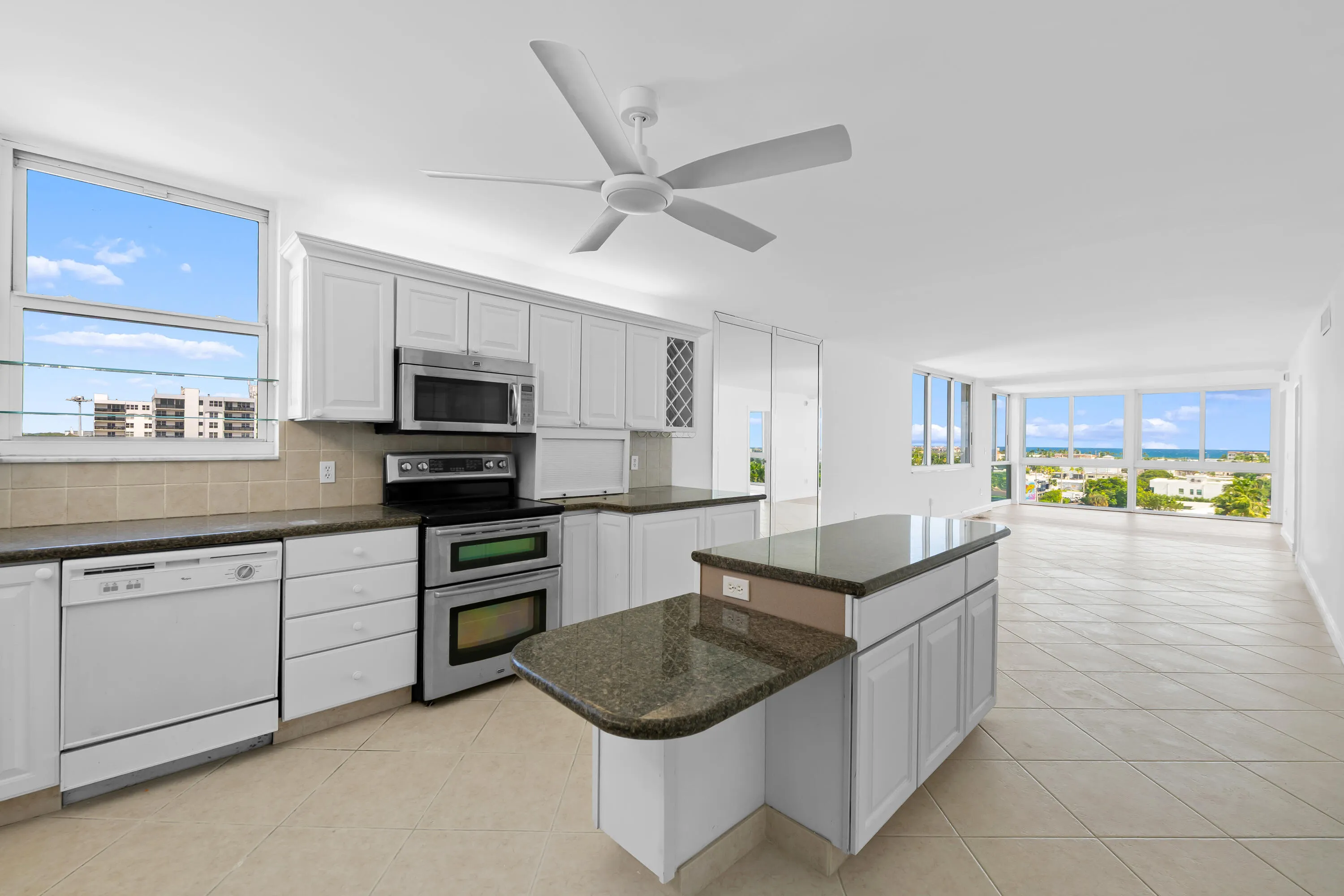 3100 NE 49TH Street #801