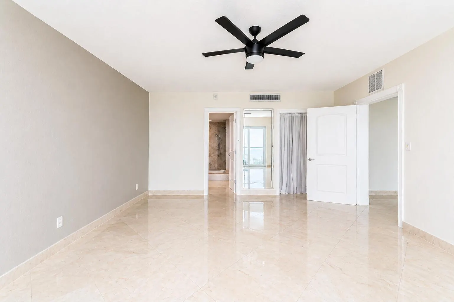 2909 S Ocean Boulevard #6a