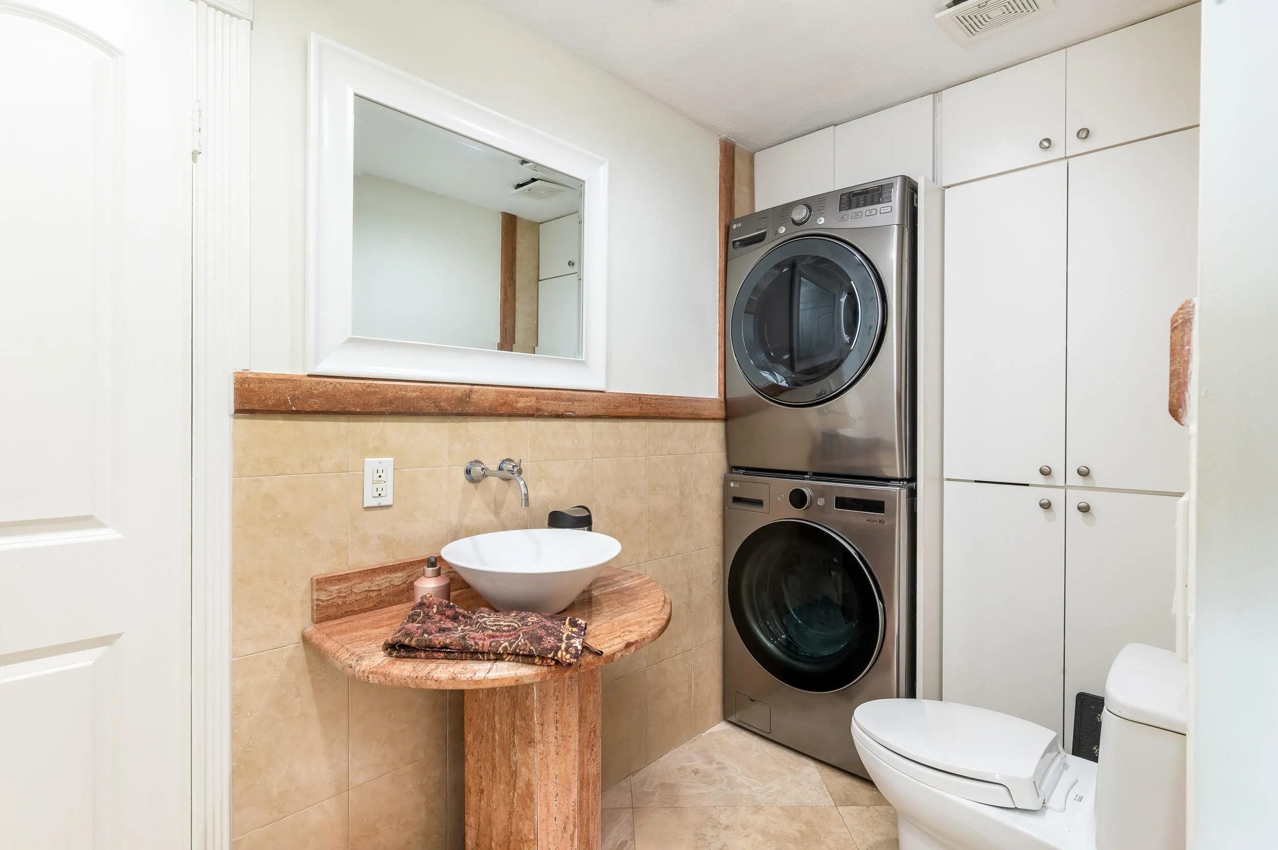2909 S Ocean Boulevard #6a
