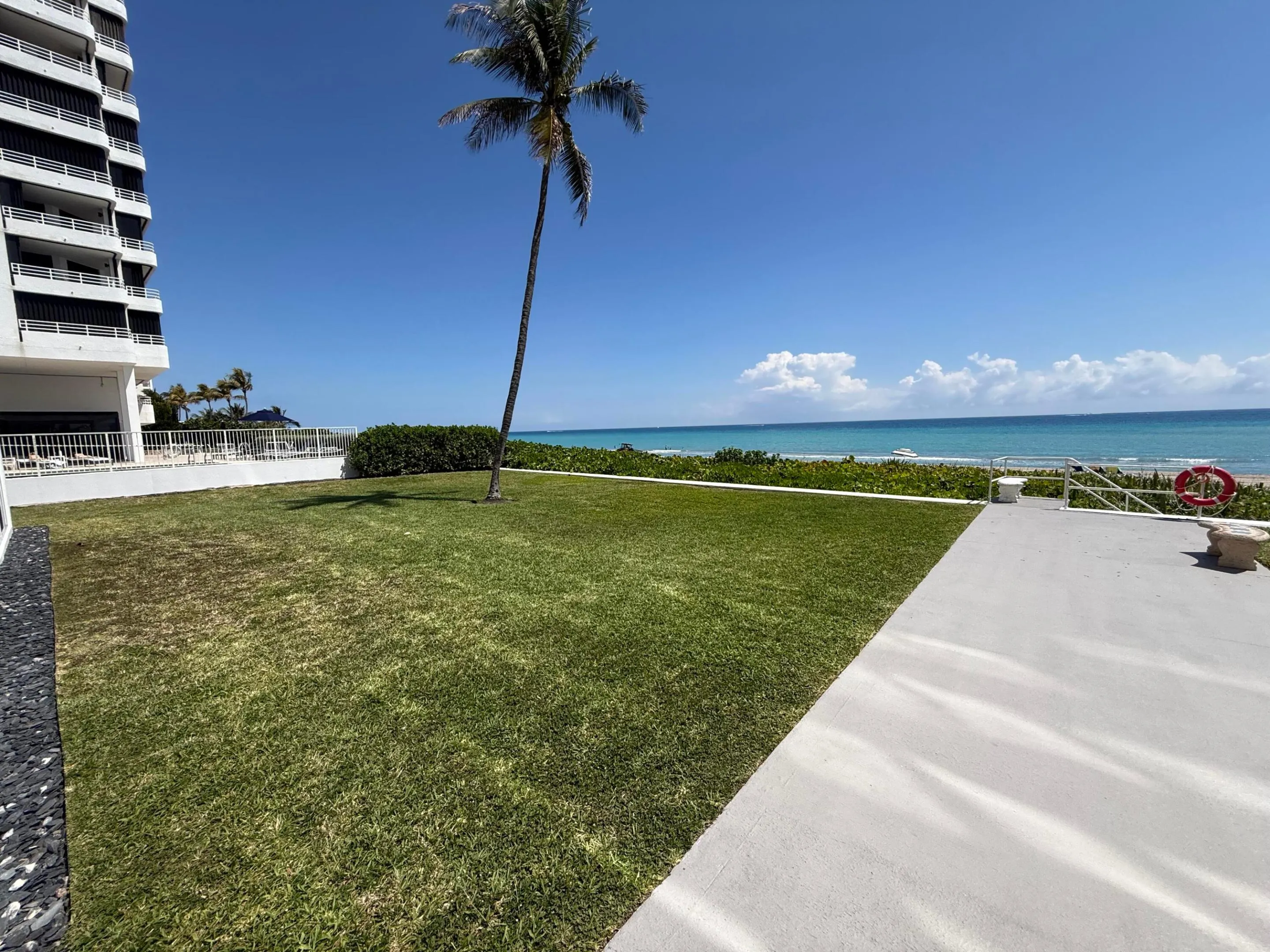 2909 S Ocean Boulevard #6a