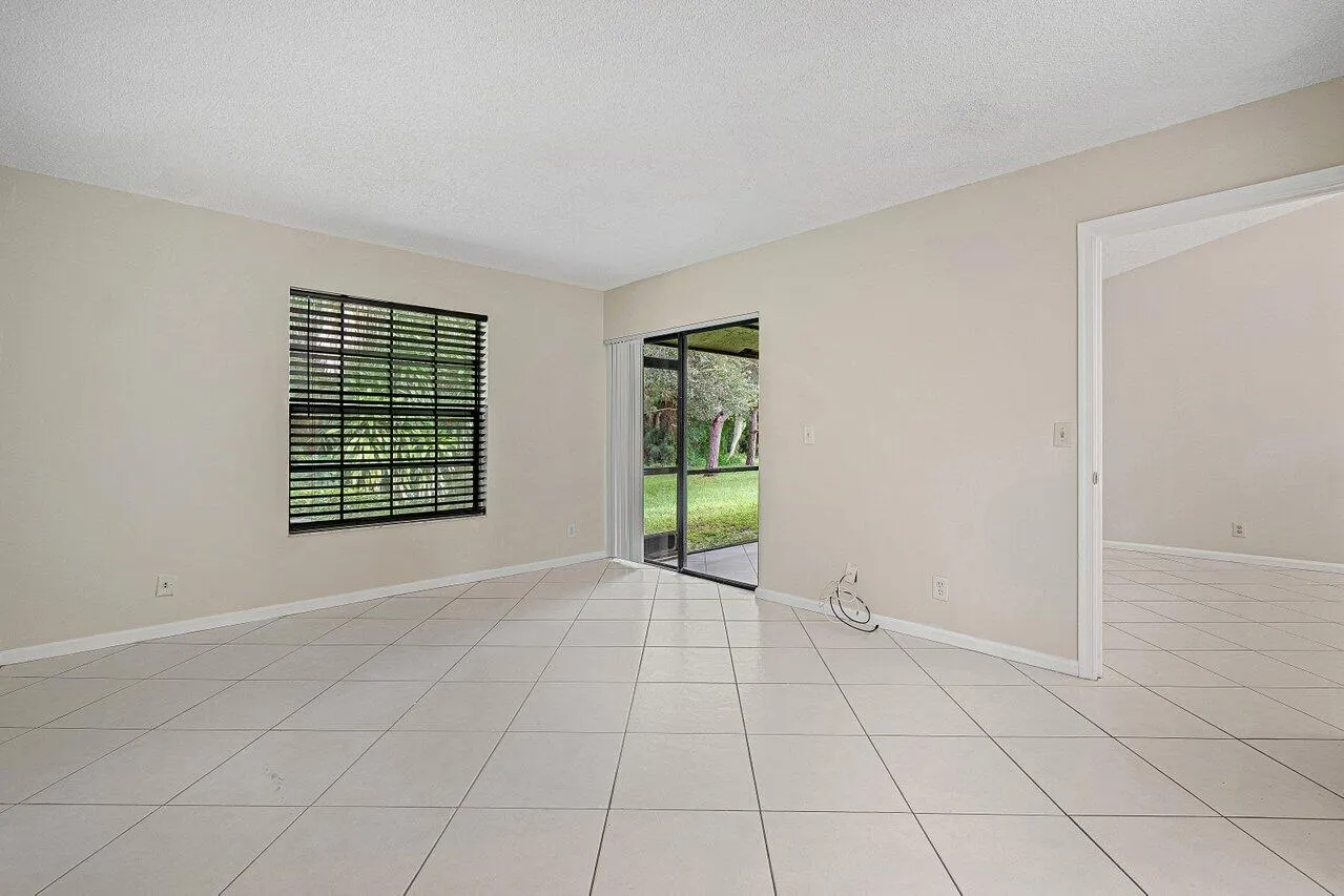 462 HARDWOOD Place #462