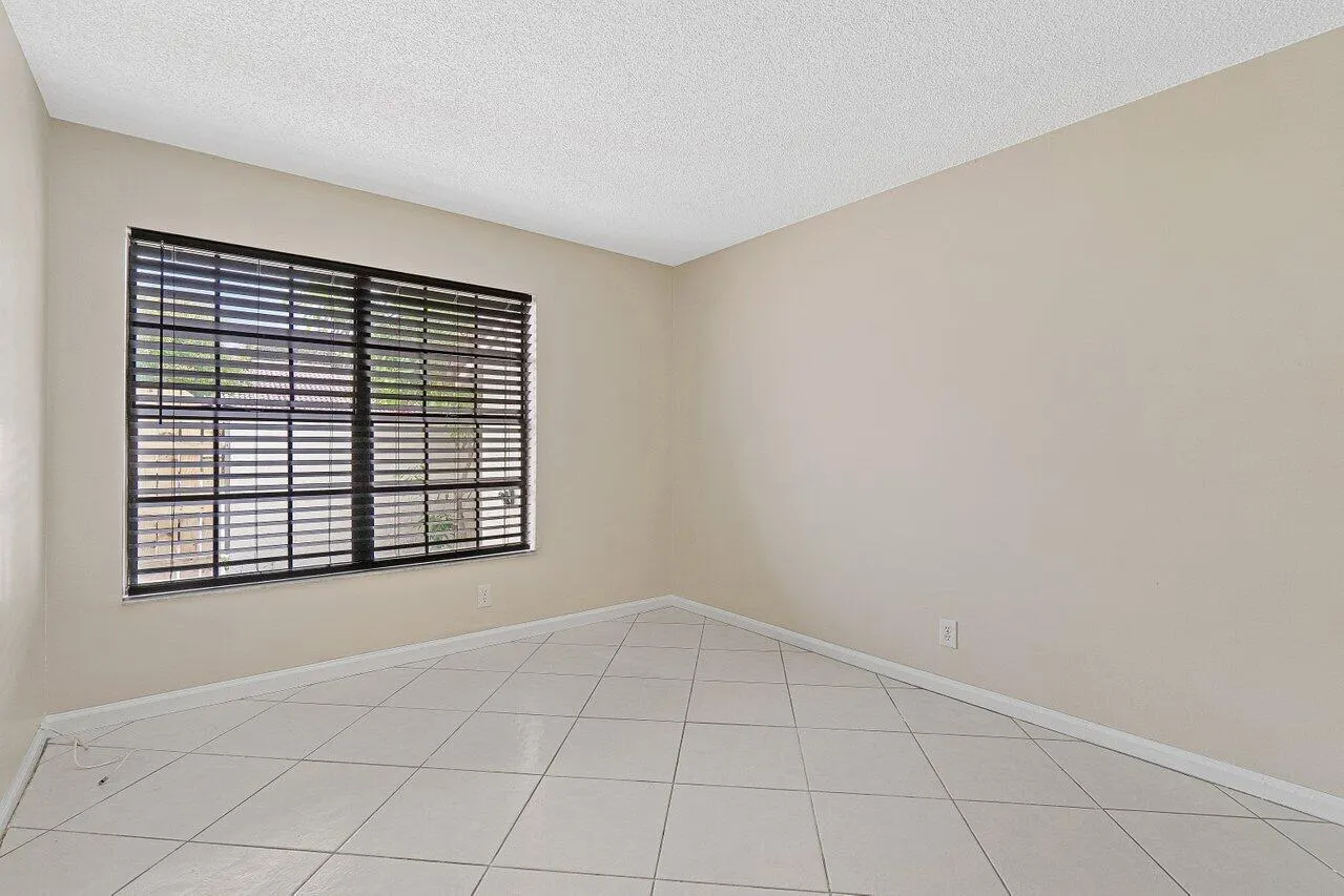 462 HARDWOOD Place #462