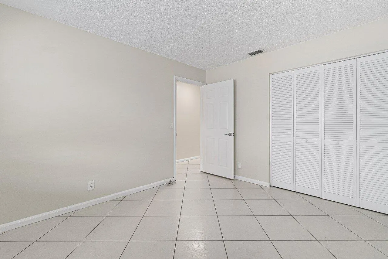 462 HARDWOOD Place #462