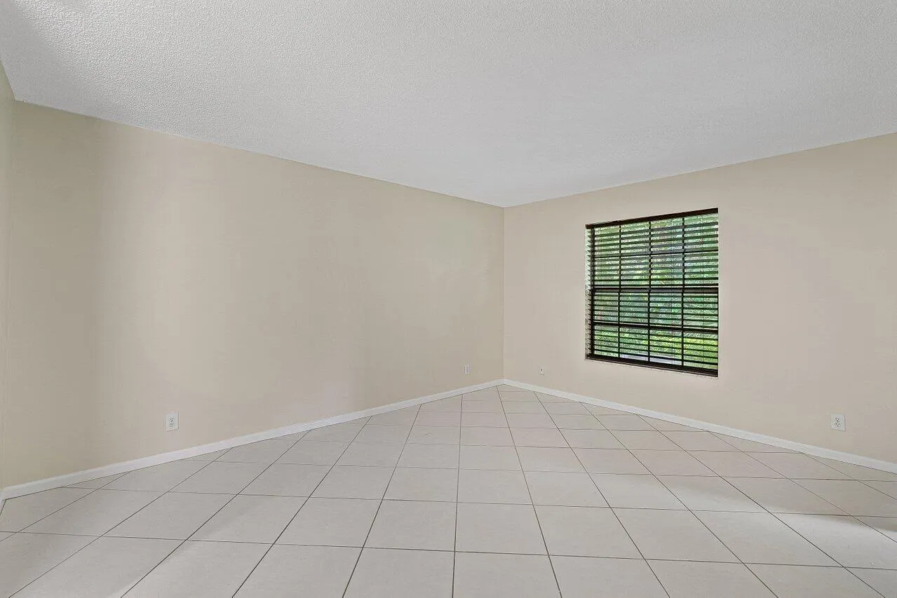 462 HARDWOOD Place #462