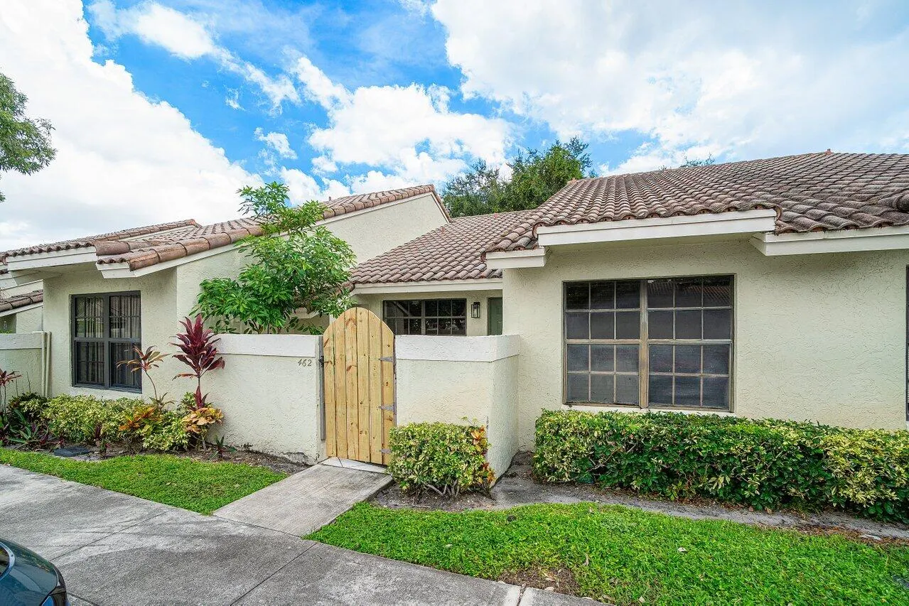 462 HARDWOOD Place #462