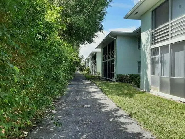 2740 SW 22ND Avenue #1604