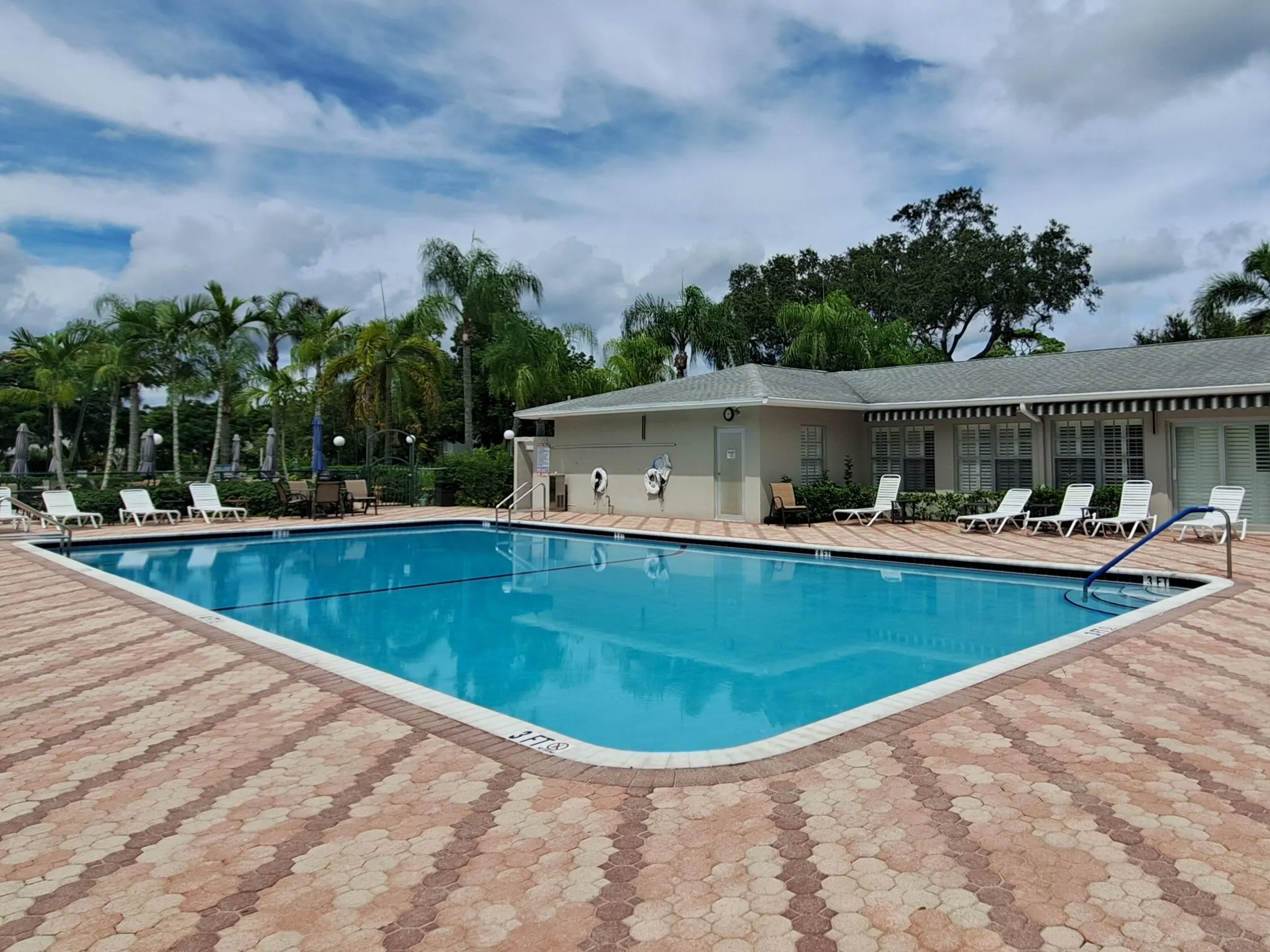 2740 SW 22ND Avenue #1604