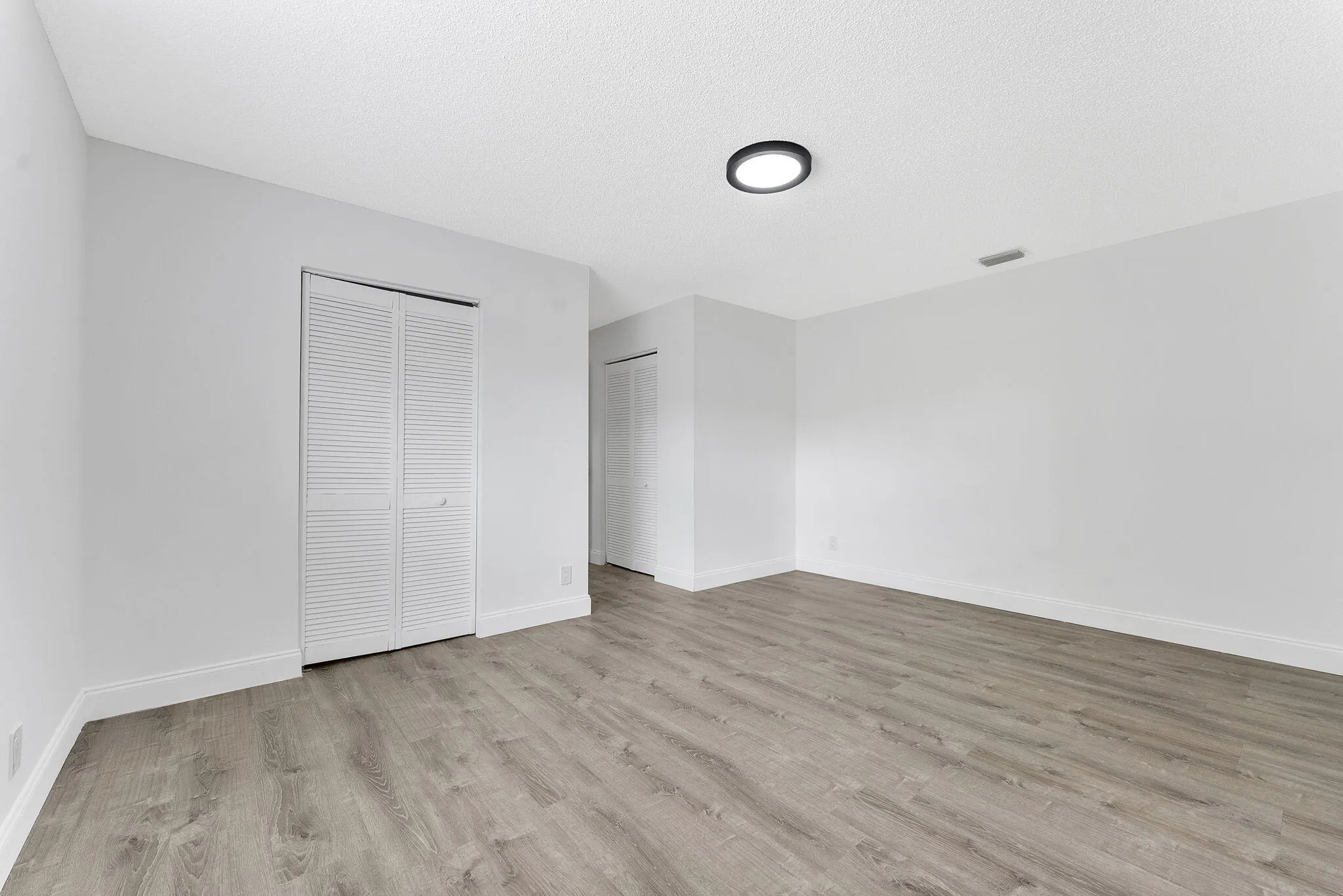 5855 TIMBER VALLEY Drive