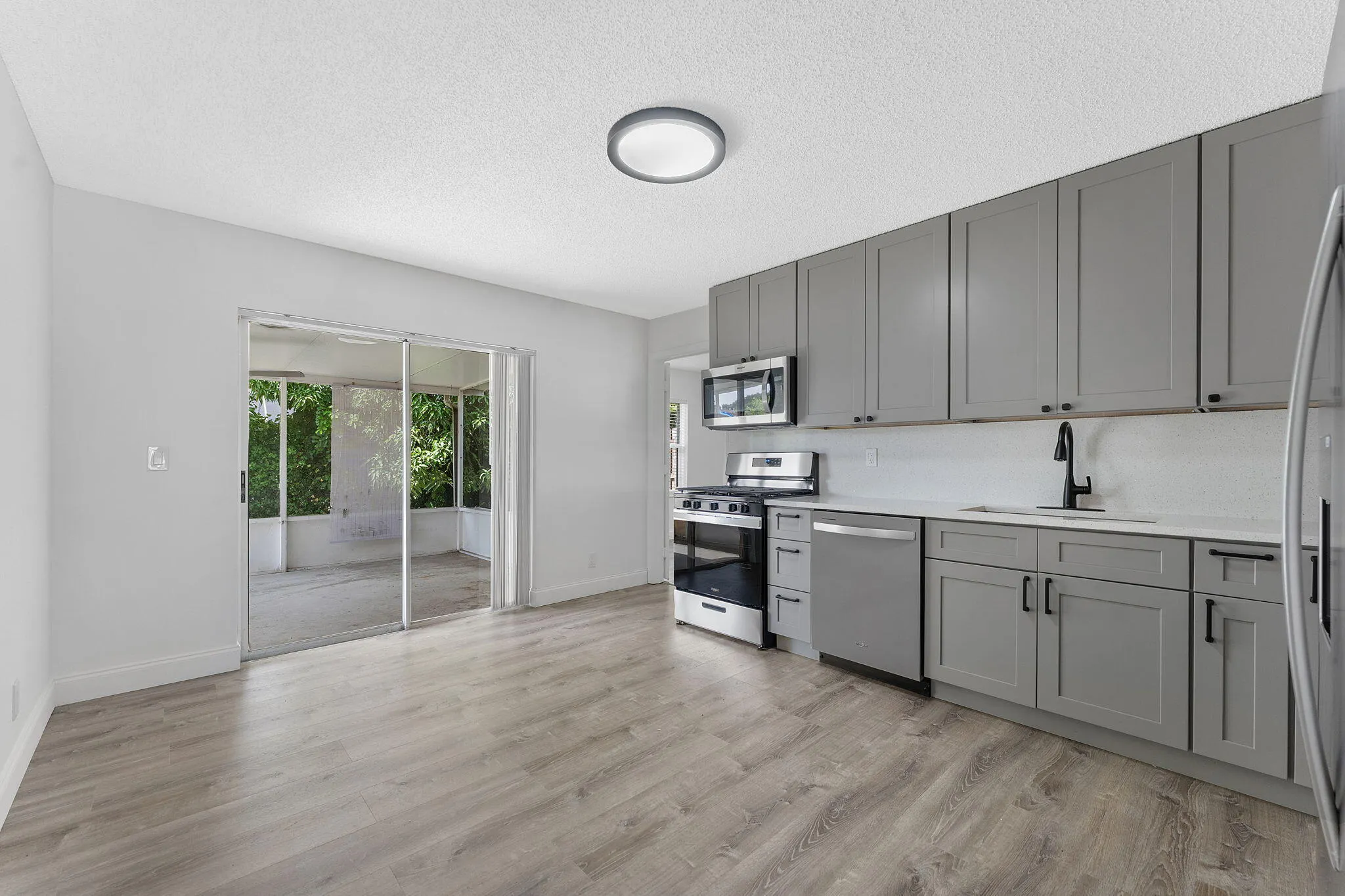 5855 TIMBER VALLEY Drive