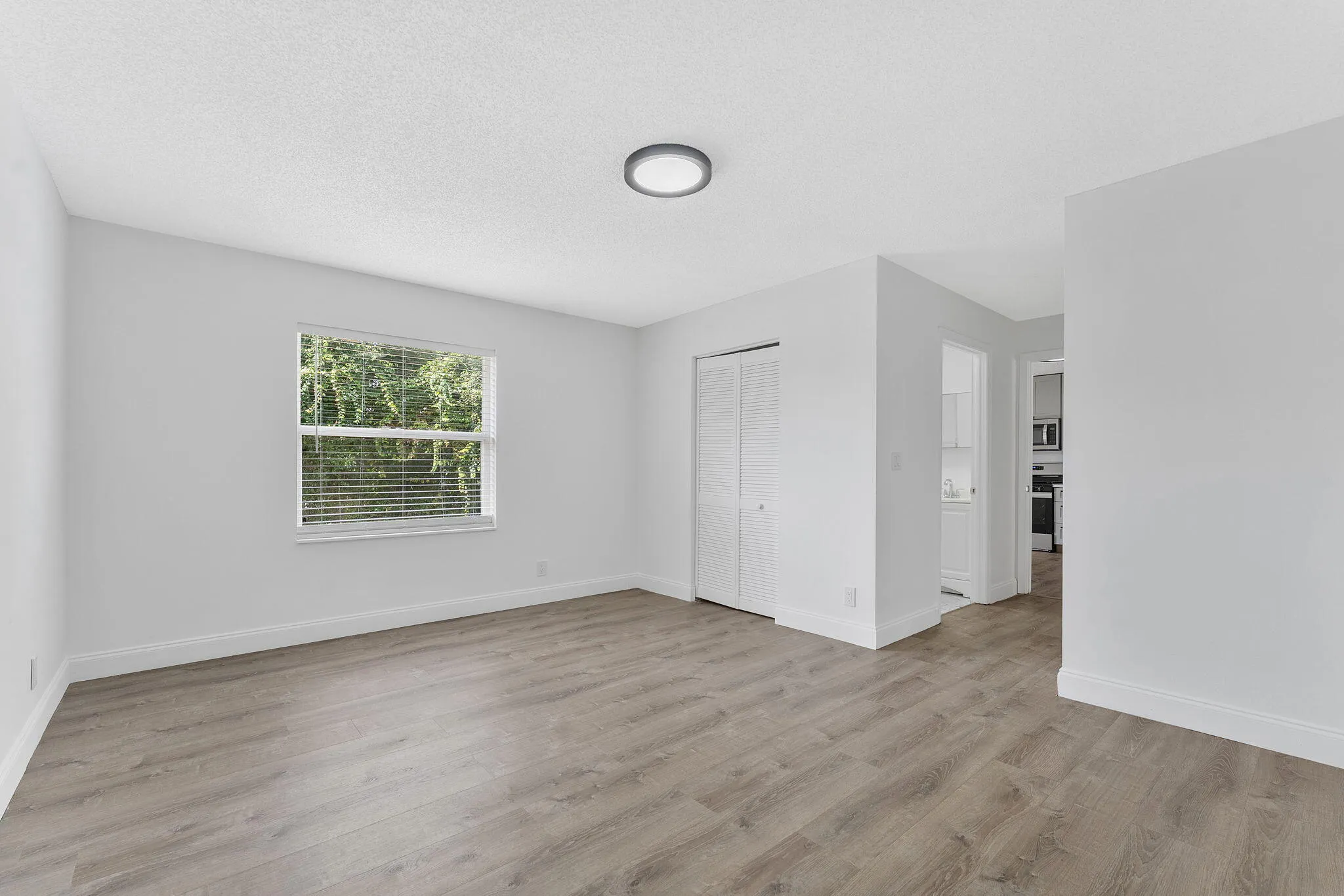 5855 TIMBER VALLEY Drive