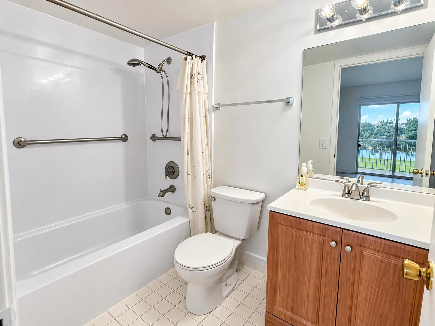 101 SW 132nd Way #305J