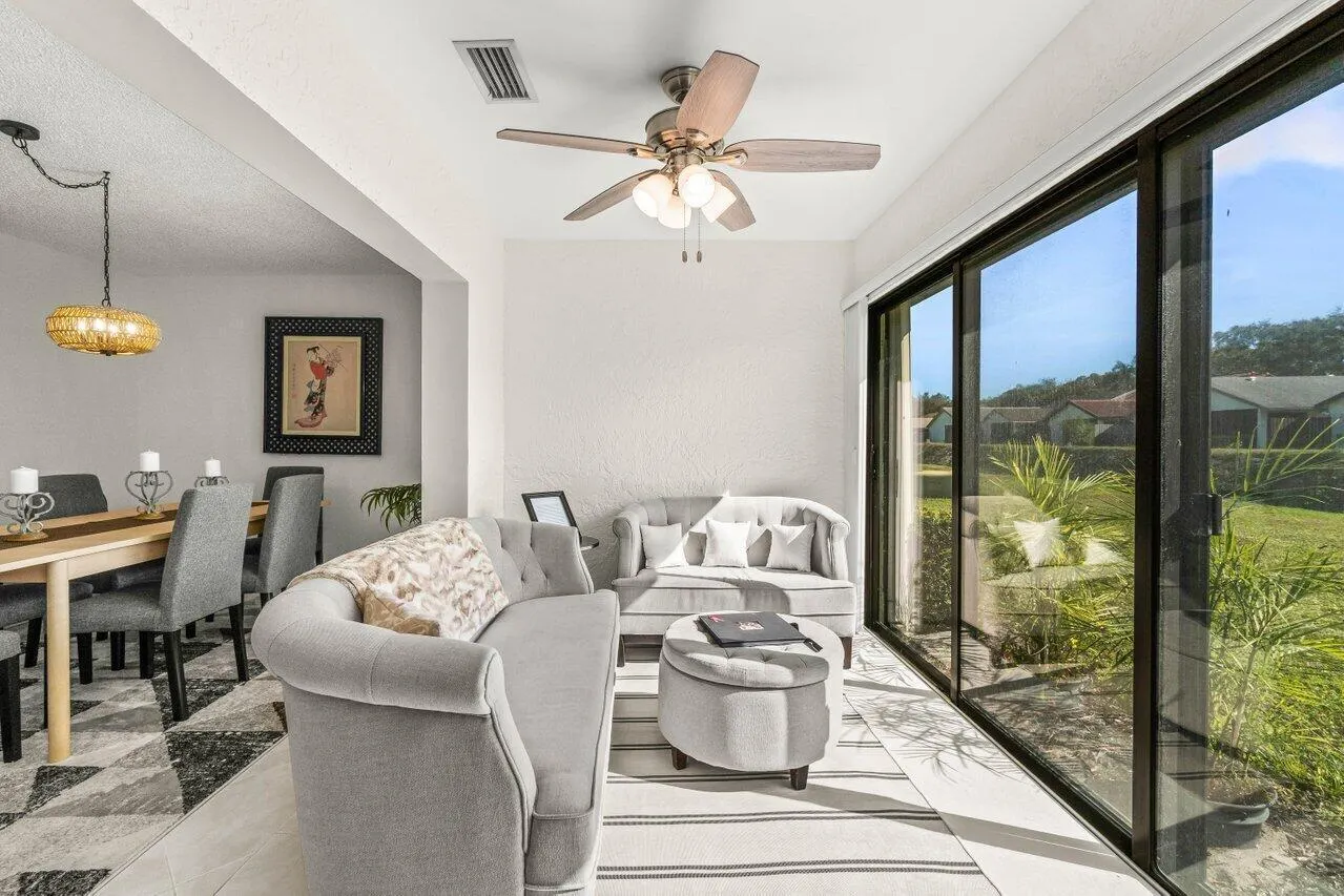 4862 Equestrian Road