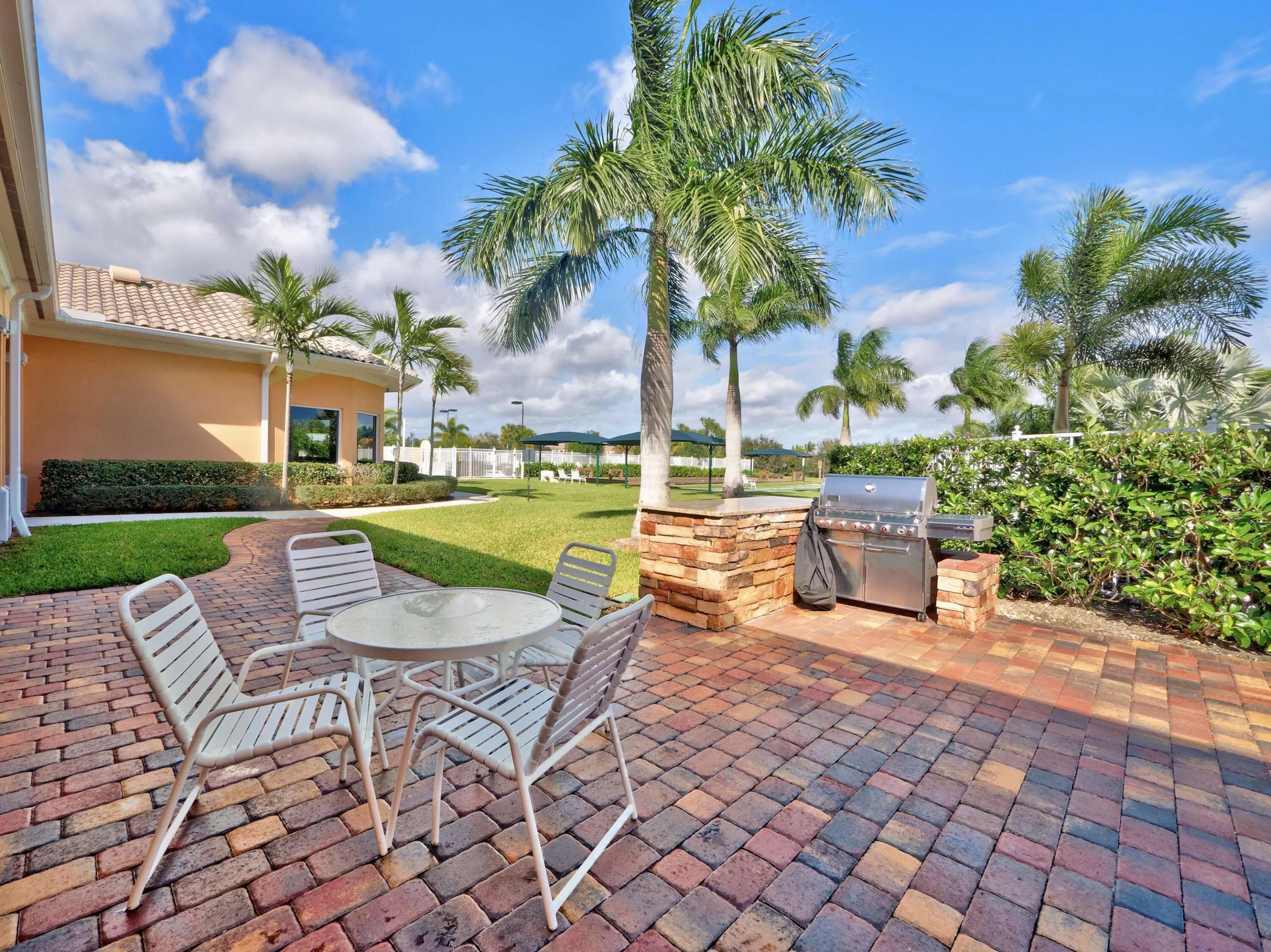 12225 SW Elsinore Drive