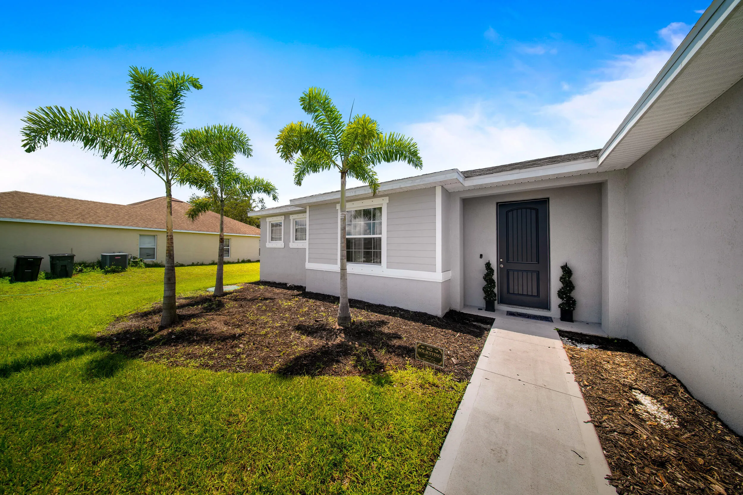 1066 SW JENNIFER Terrace