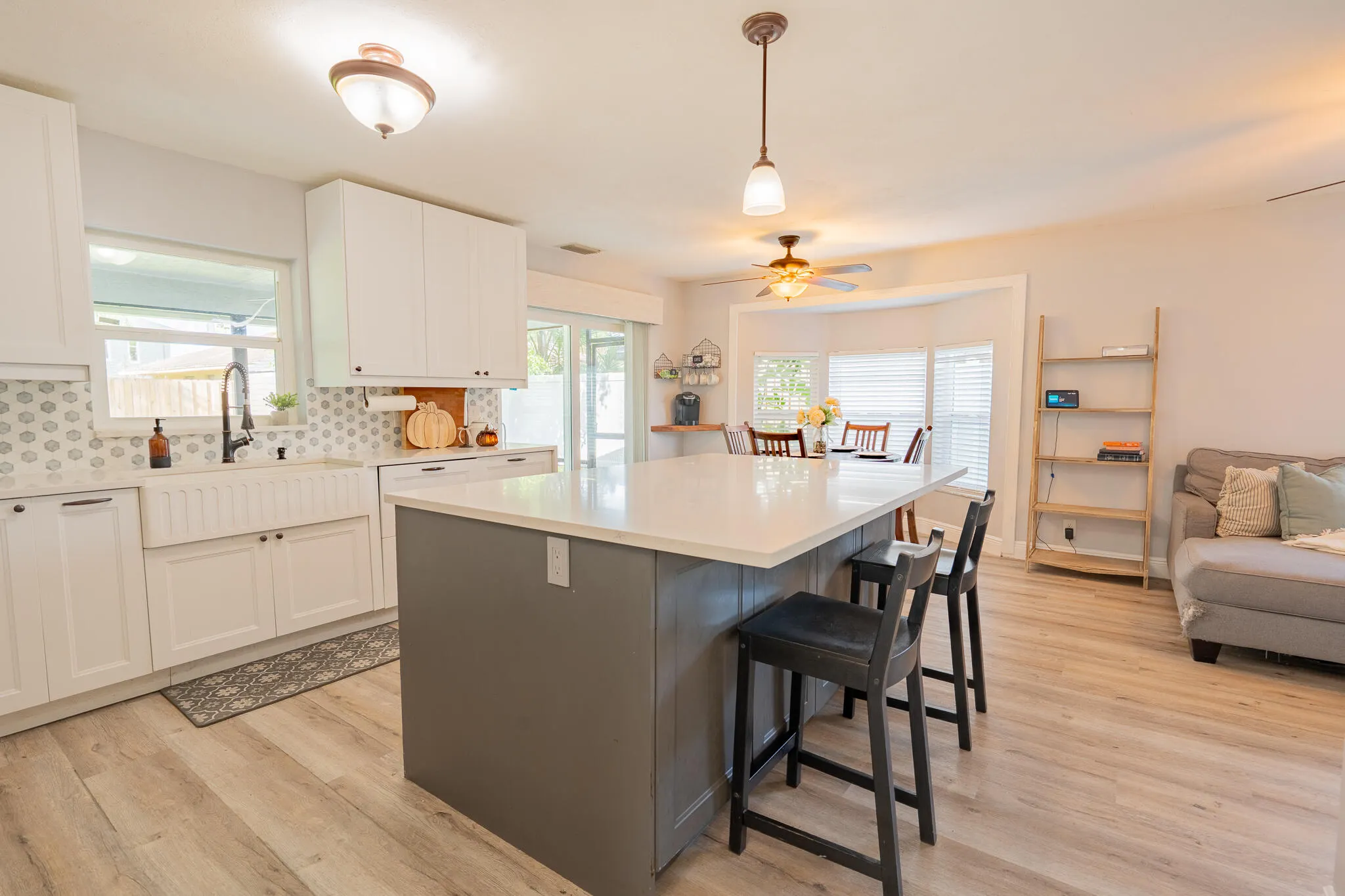 10866 CAMBAY Circle