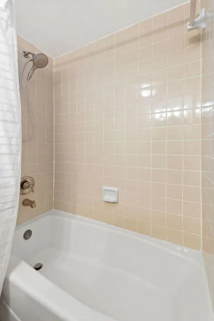 11863 Wimbledon Circle #507
