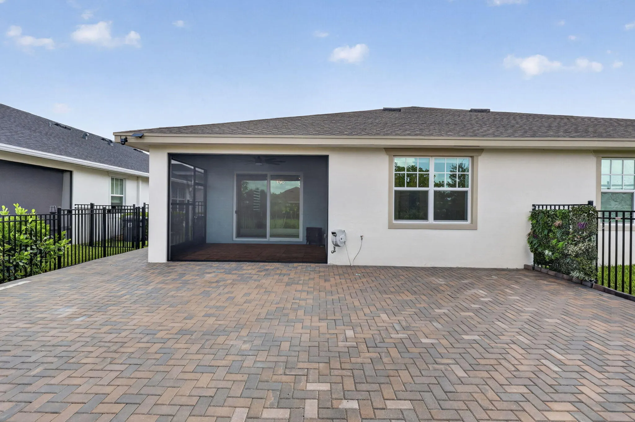 1243 TANGLED ORCHARD Trace