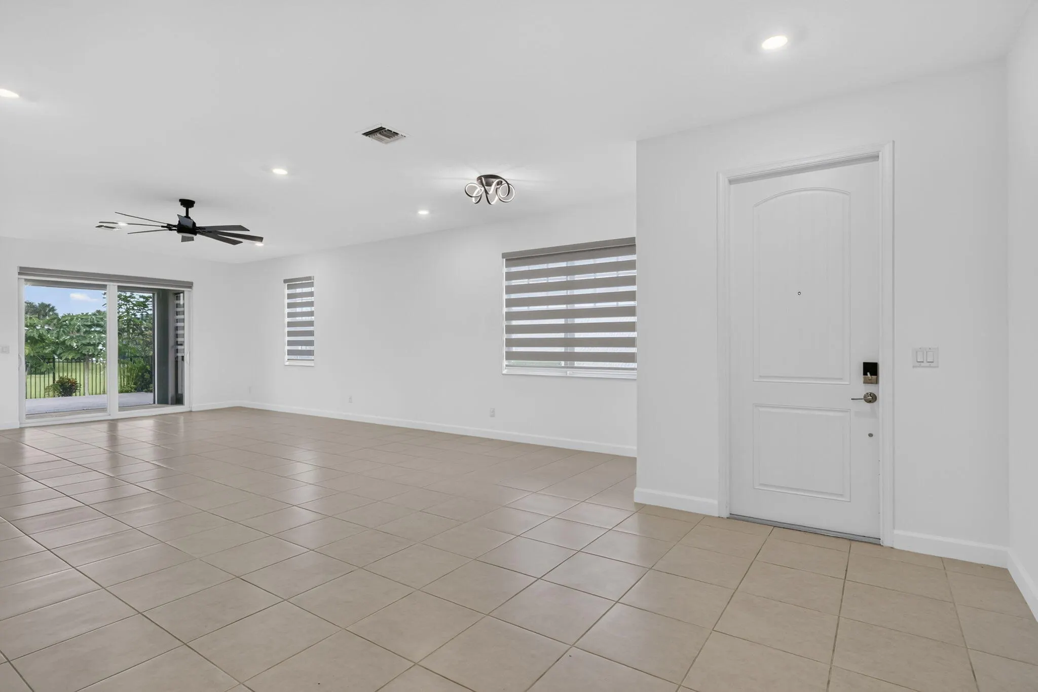 1243 TANGLED ORCHARD Trace