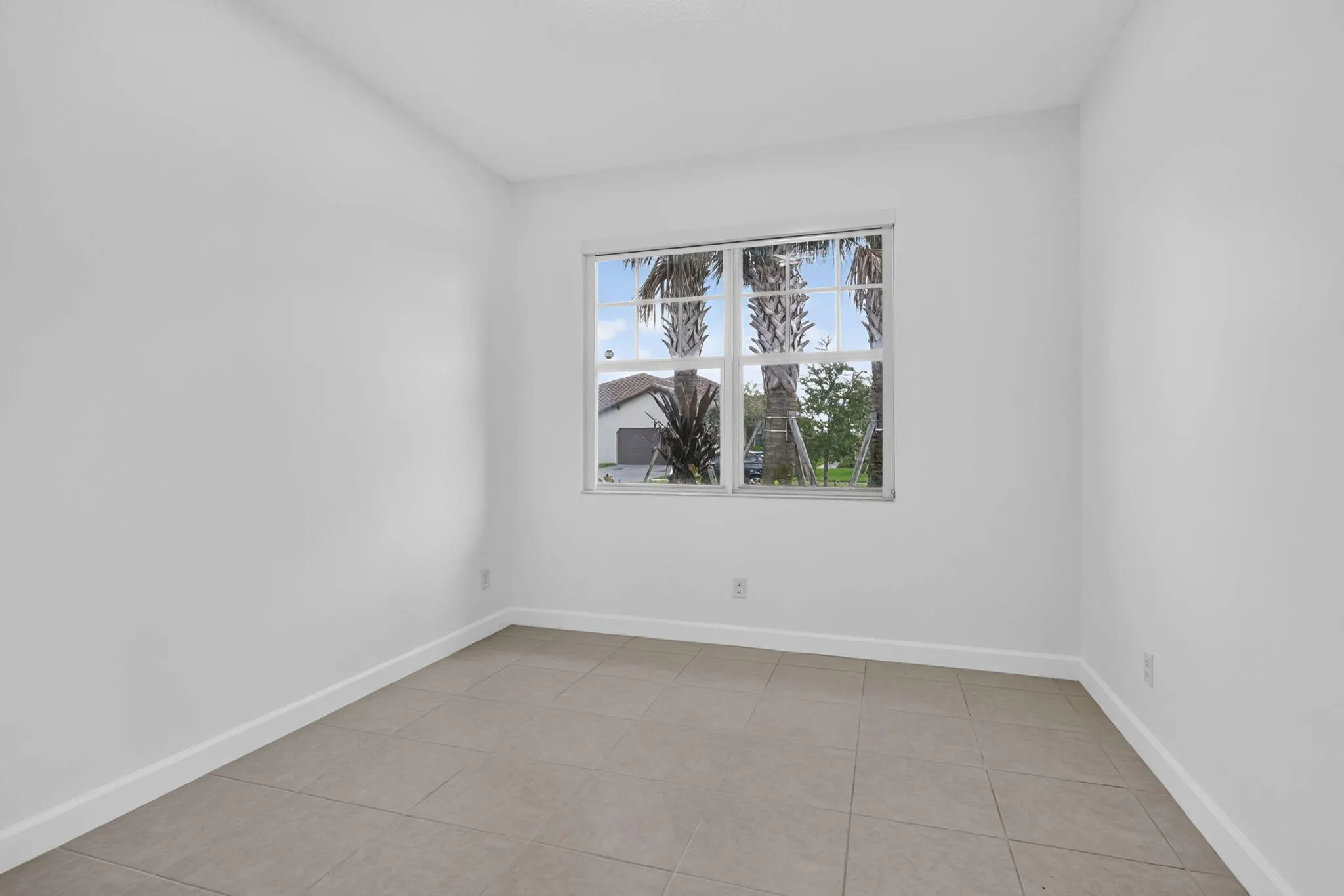 1243 TANGLED ORCHARD Trace