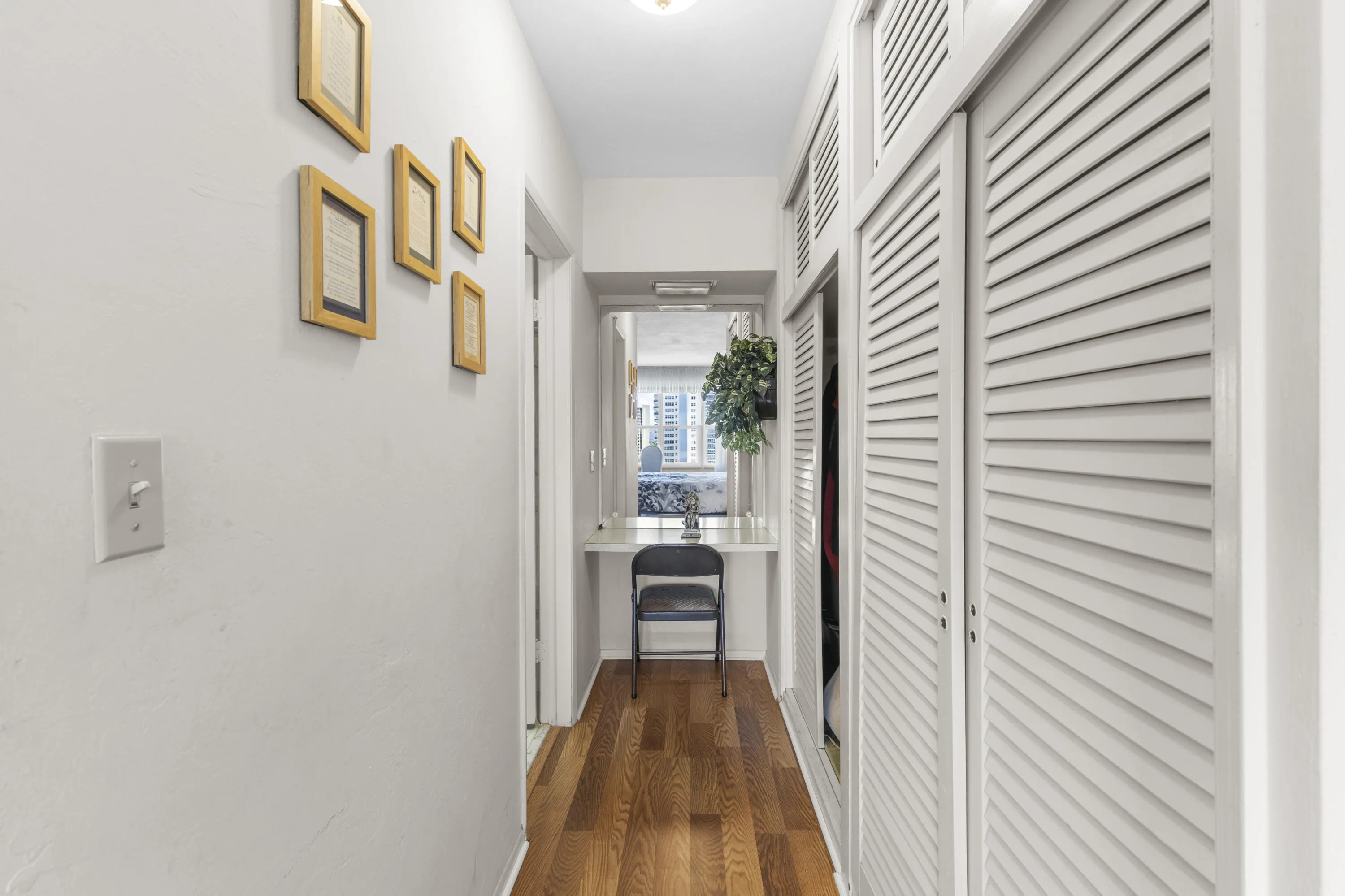 3700 GALT OCEAN Drive #815