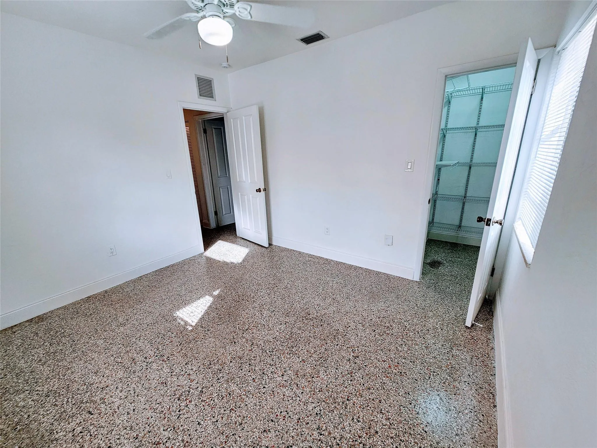2040 NE 174TH Street
