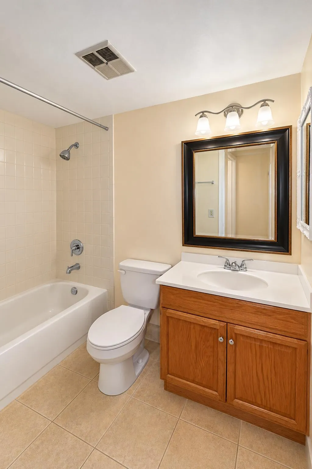 6070 NW 64TH Avenue NW #204