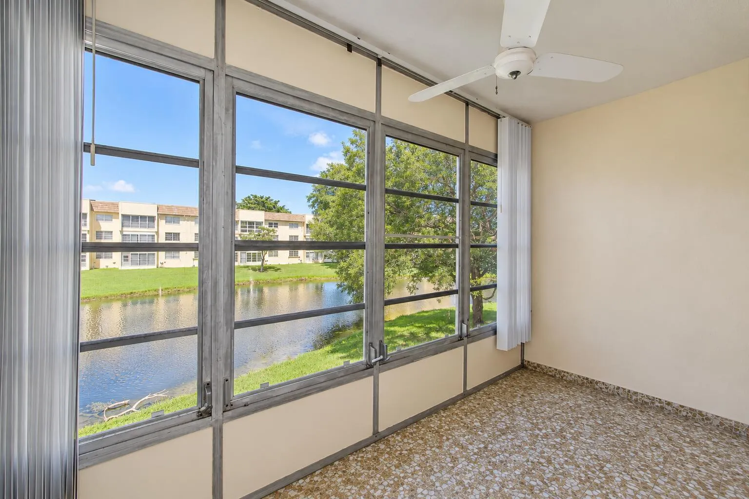6070 NW 64TH Avenue NW #204