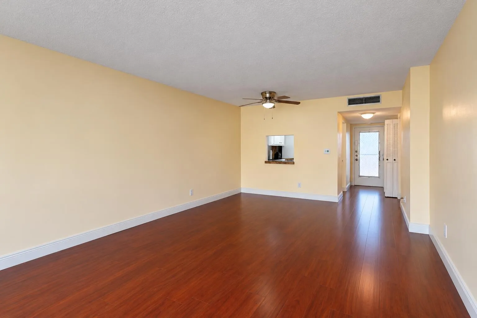 6070 NW 64TH Avenue NW #204