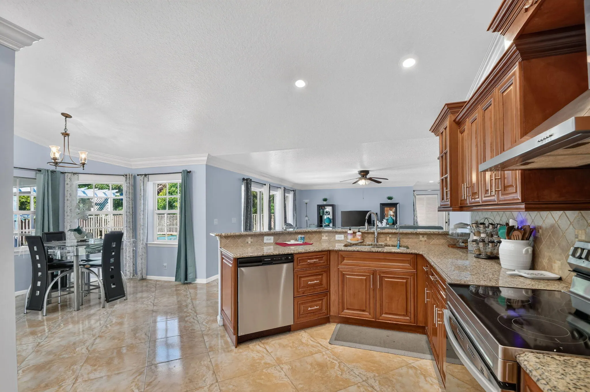 8895 Palomino Drive
