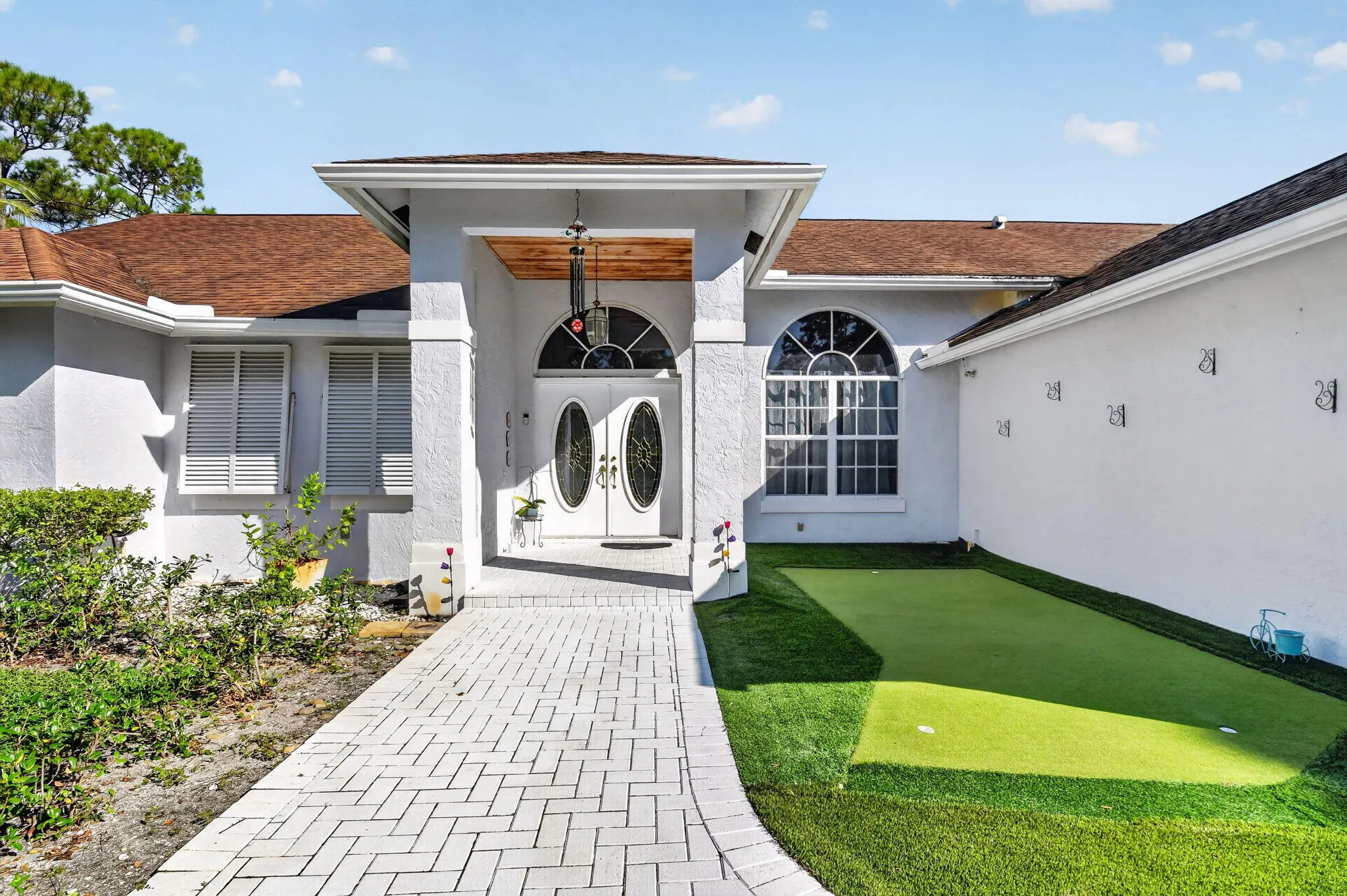 8895 Palomino Drive